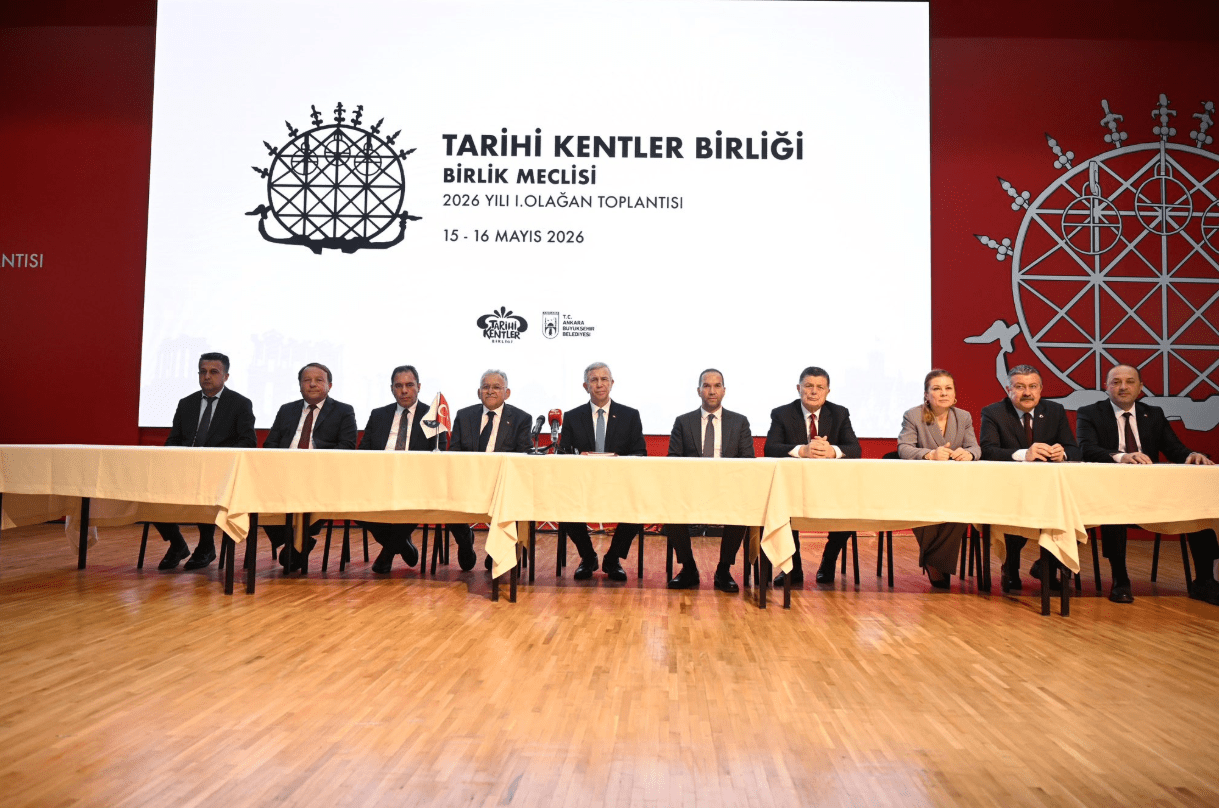 Mansur Yavaş Tarihi Kentler Birliği Başkanı seçildi