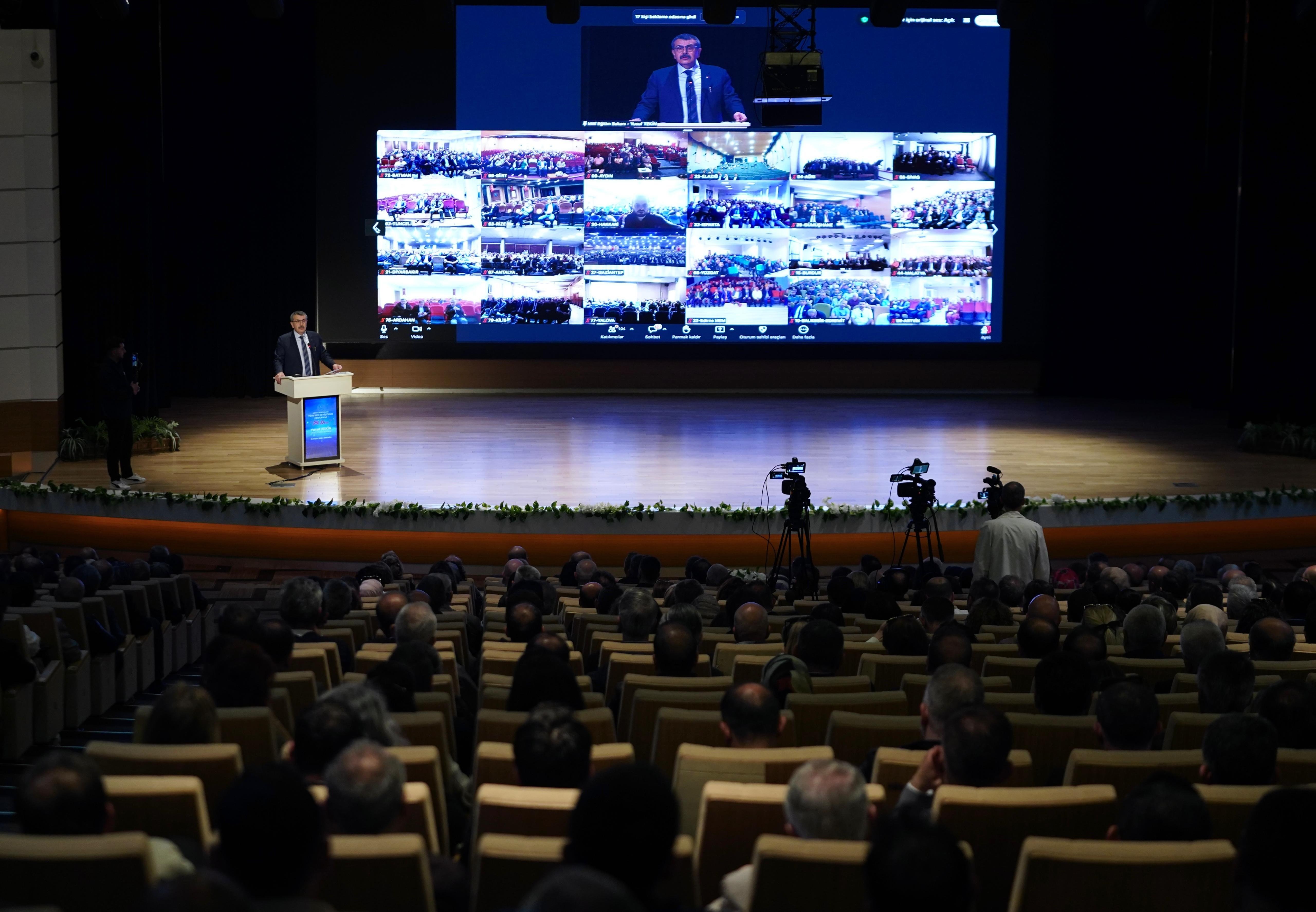 Milli Eğitim Bakanı Yusuf Tekin, Eğitim Kurumları Yönetici Yetiştirme Programı