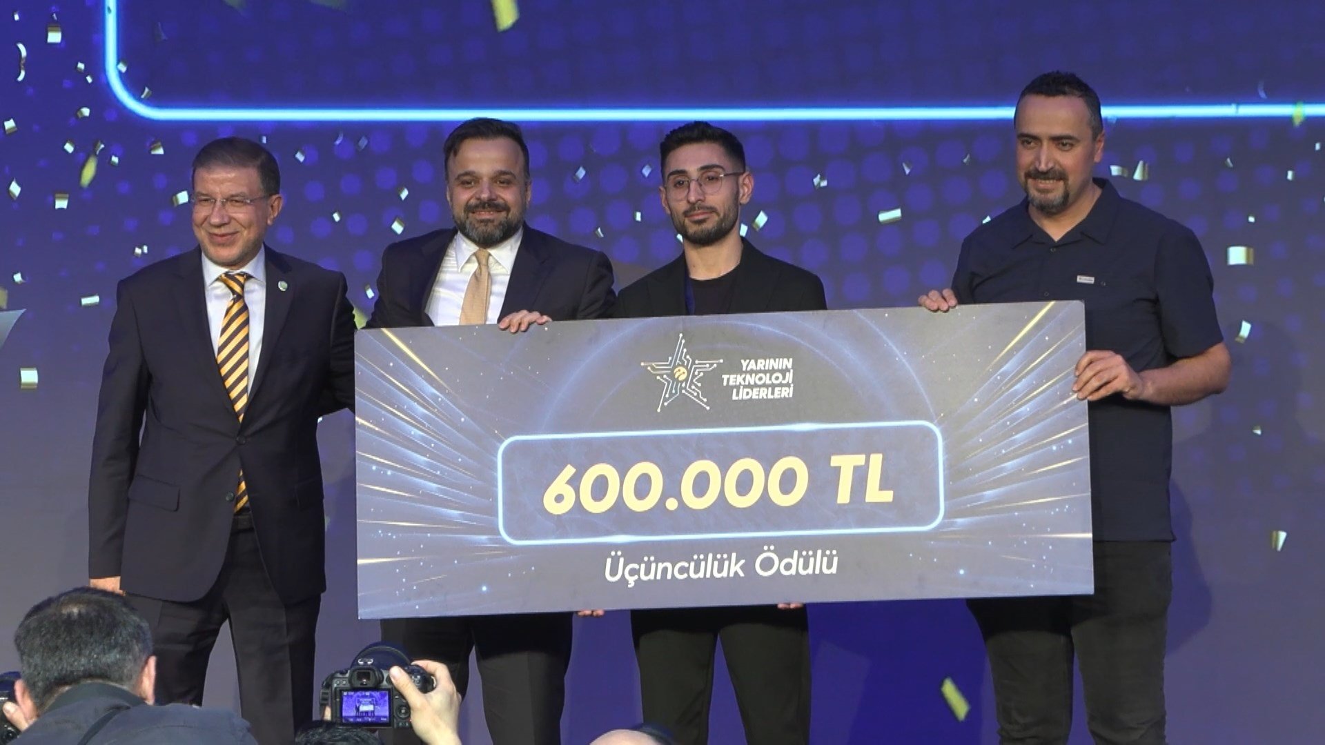 Bakan Kacır Teknoloji Girişimleri