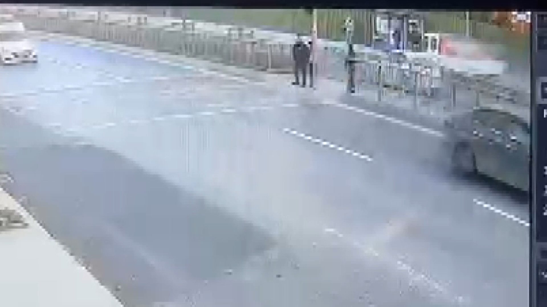 Küçükçekmece kaza anı güvenlik kamerası