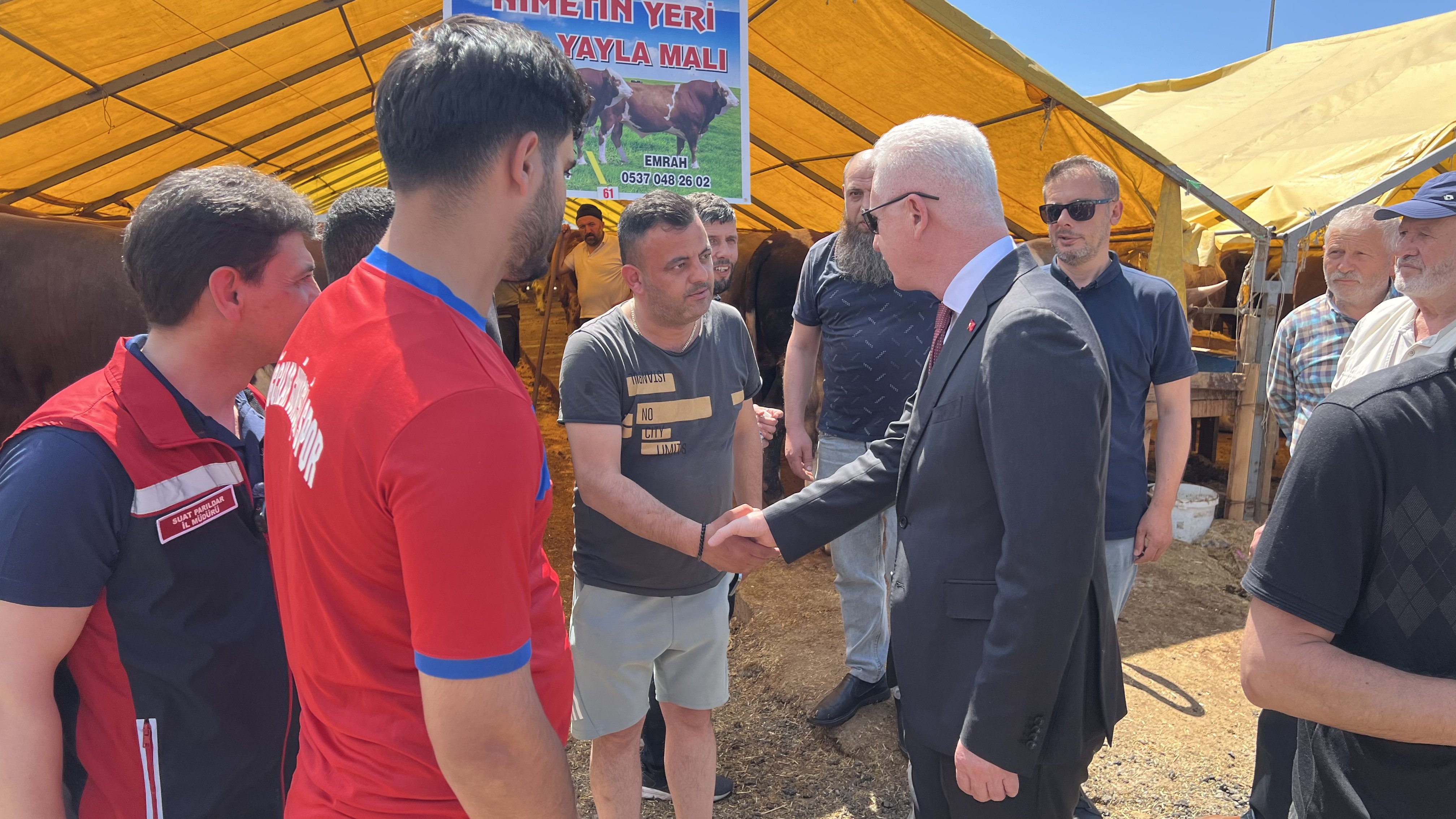 Vali Gül, Bahçelievler’deki kurban alanında incelemelerde bulundu