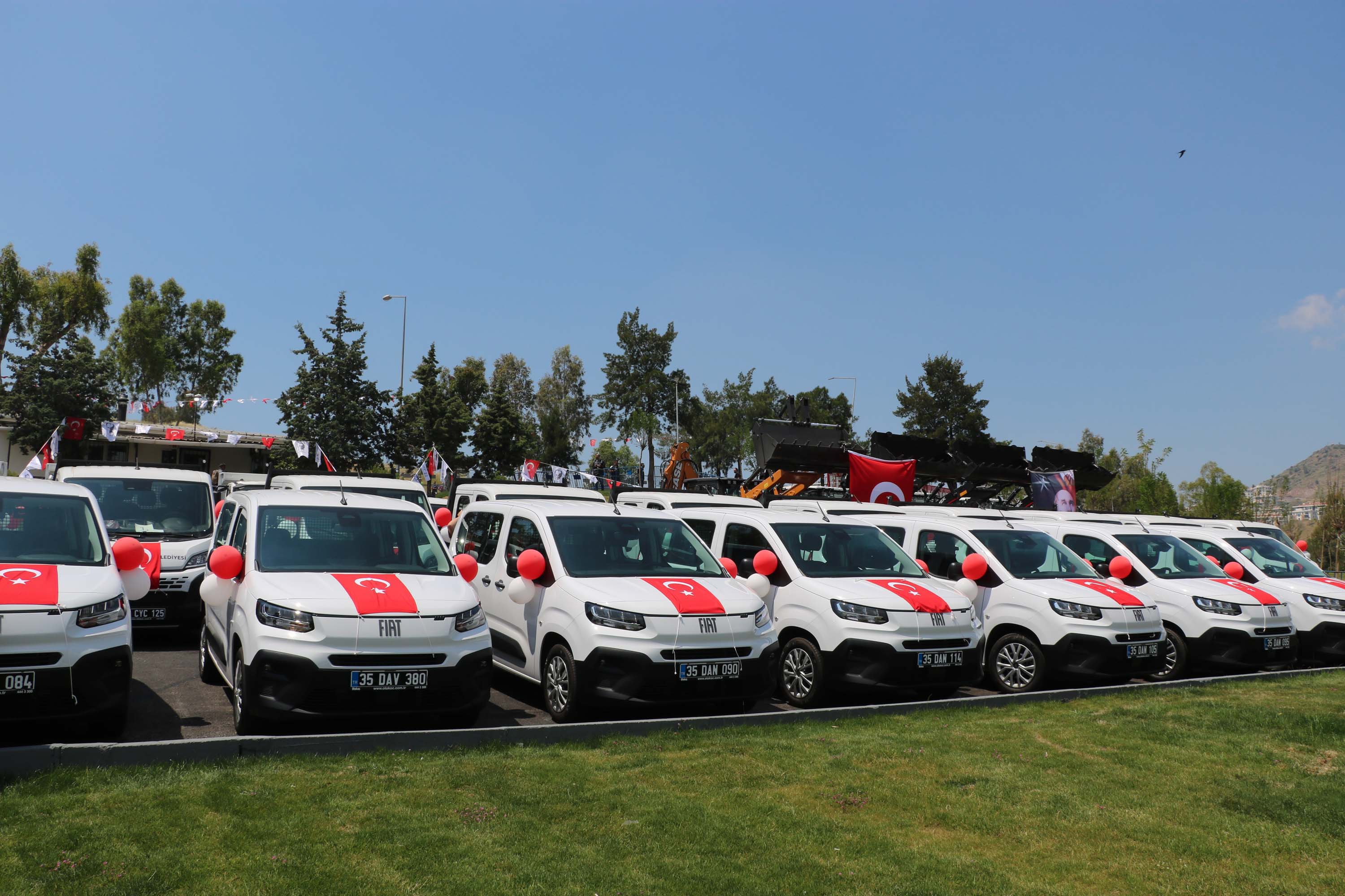 Özgür Özel ve Cemil Tugay