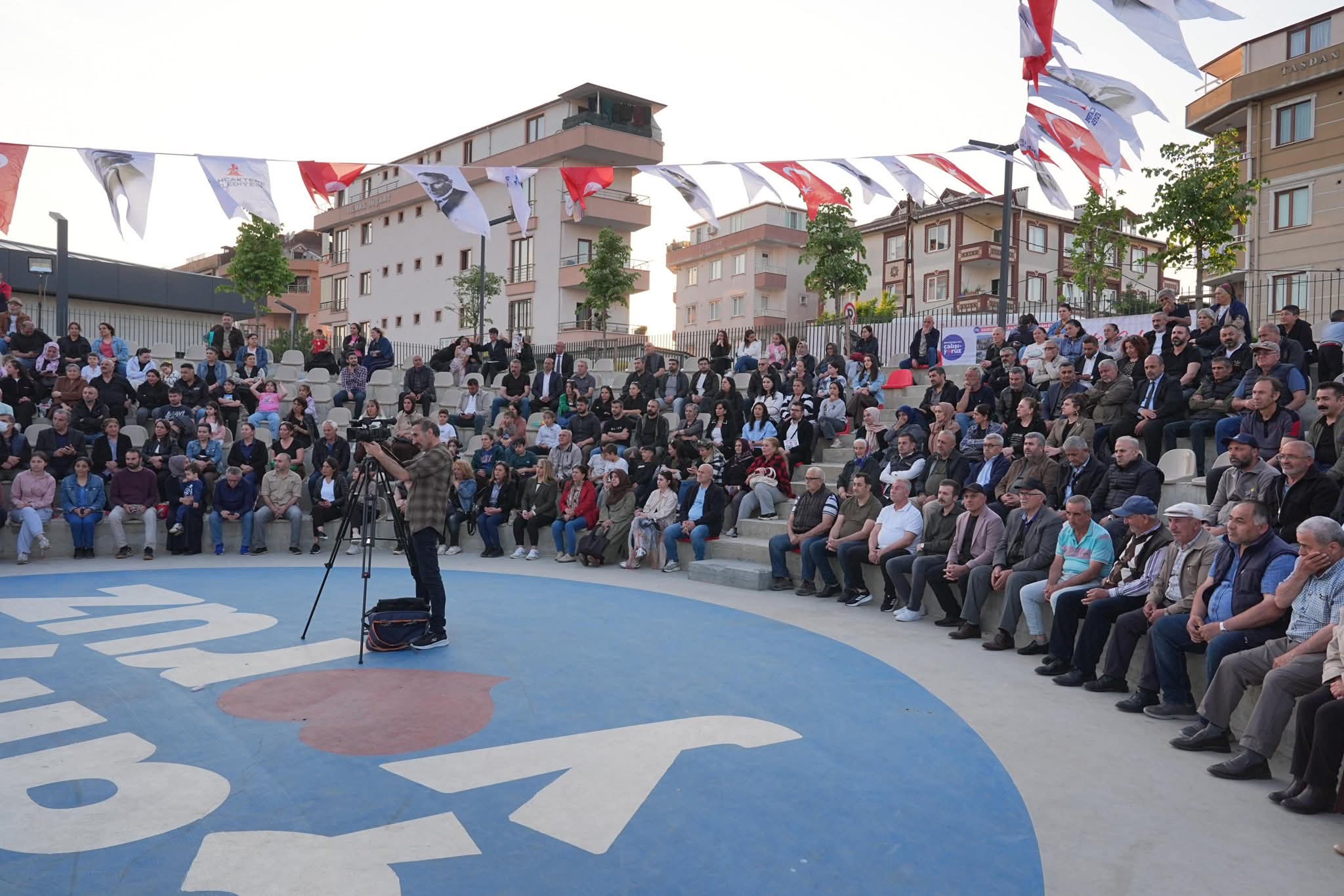 Alper Yeğin Mahalle Günleri