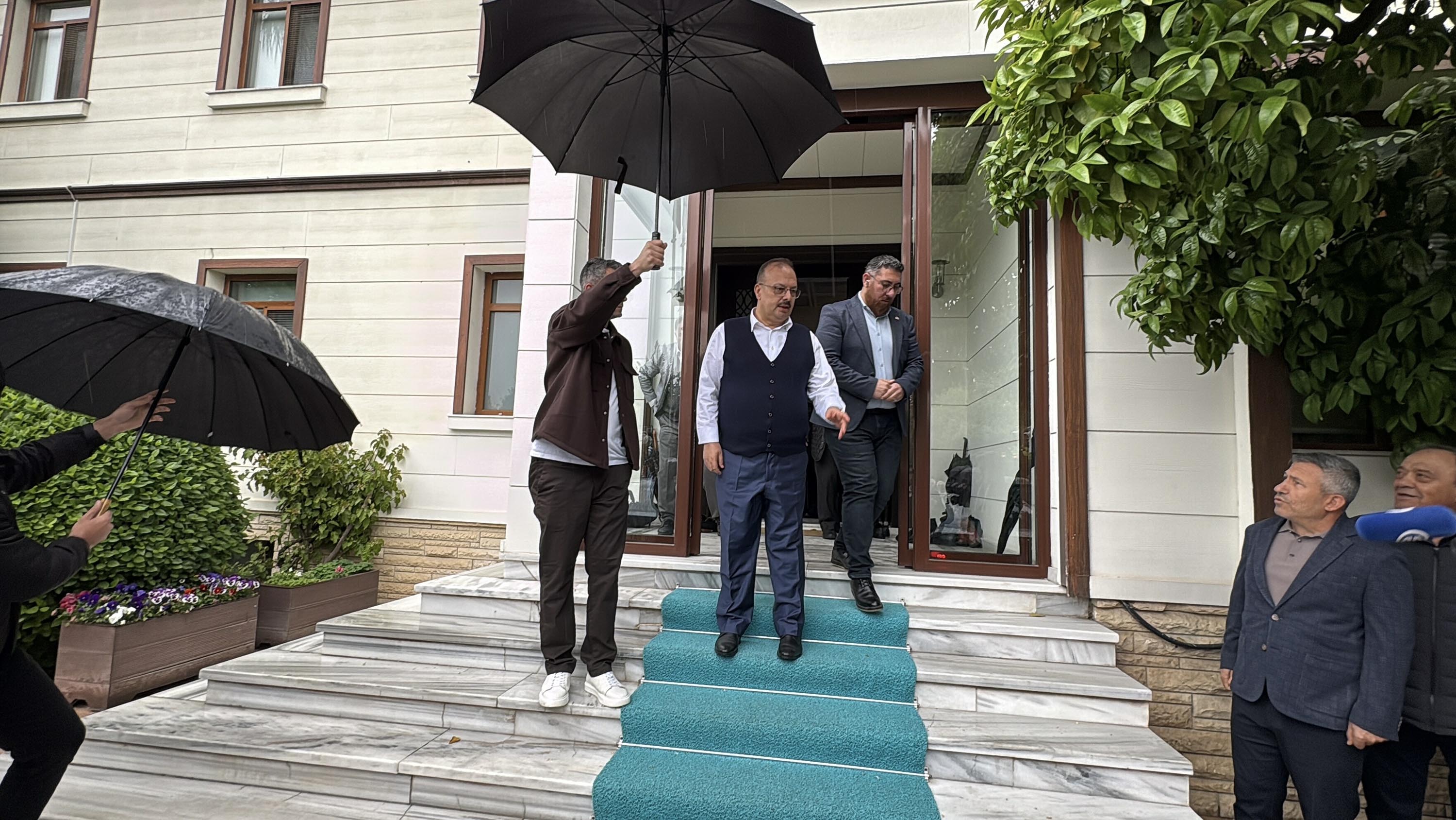 Vali Canbolat Ankara uğurlama