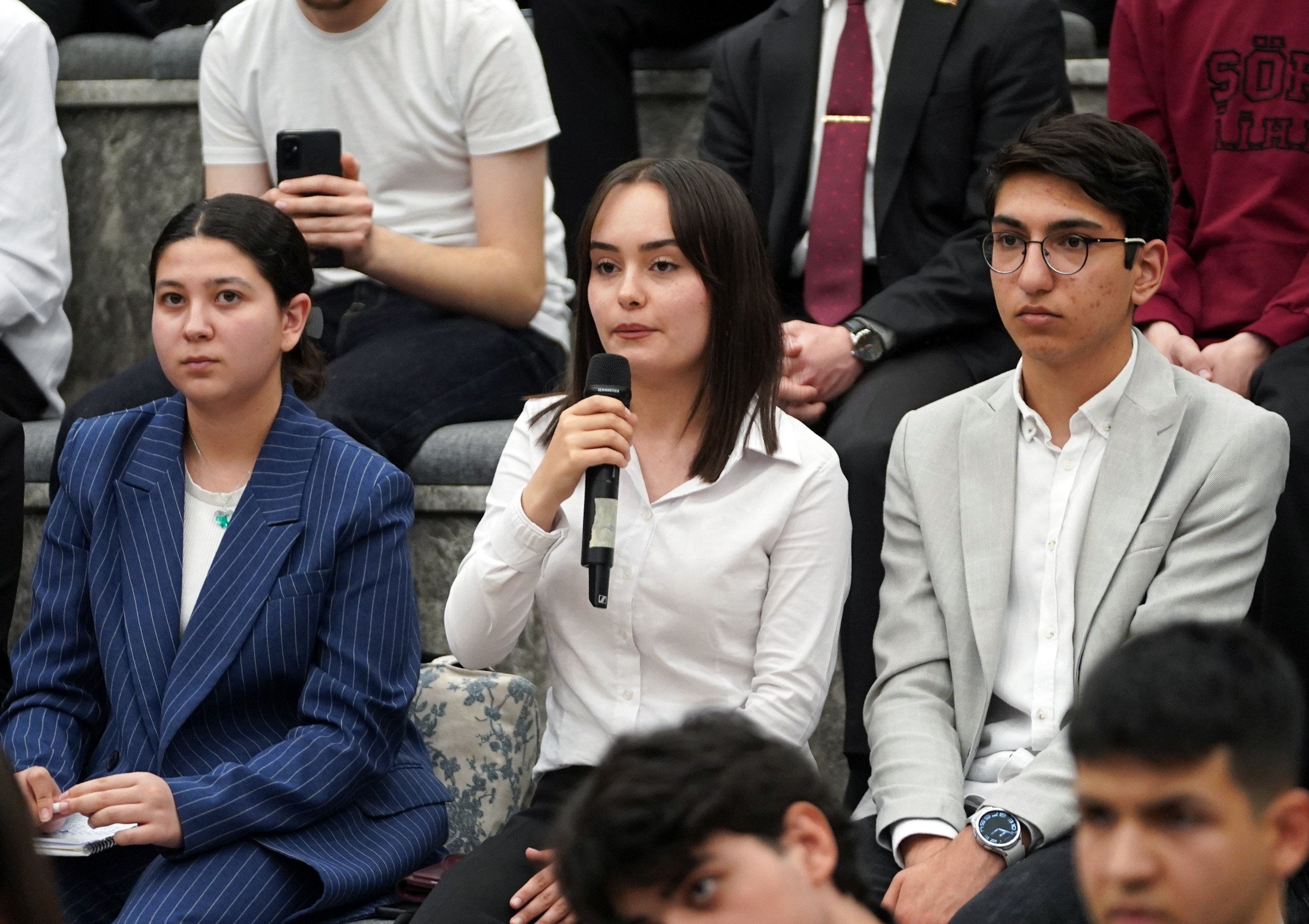 Maarifin Kalbinde Gençlik programı