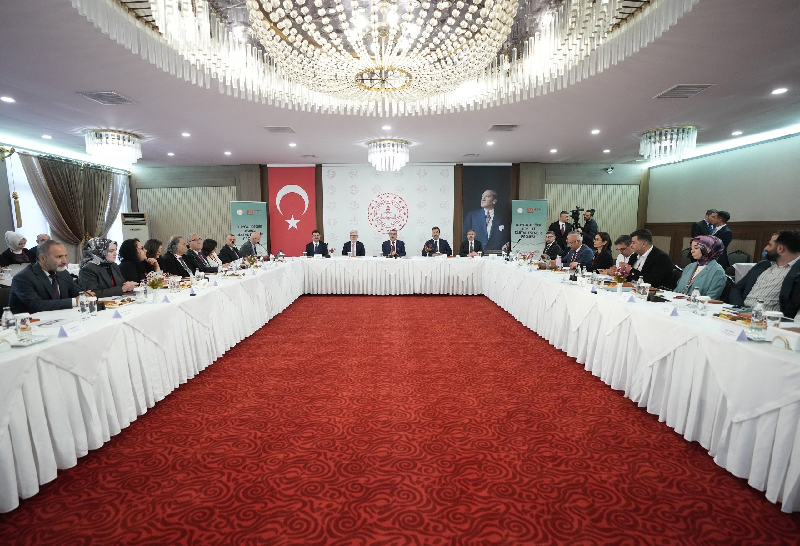 Bakan Tekin Dijital Esenlik Platformu Çalıştayı