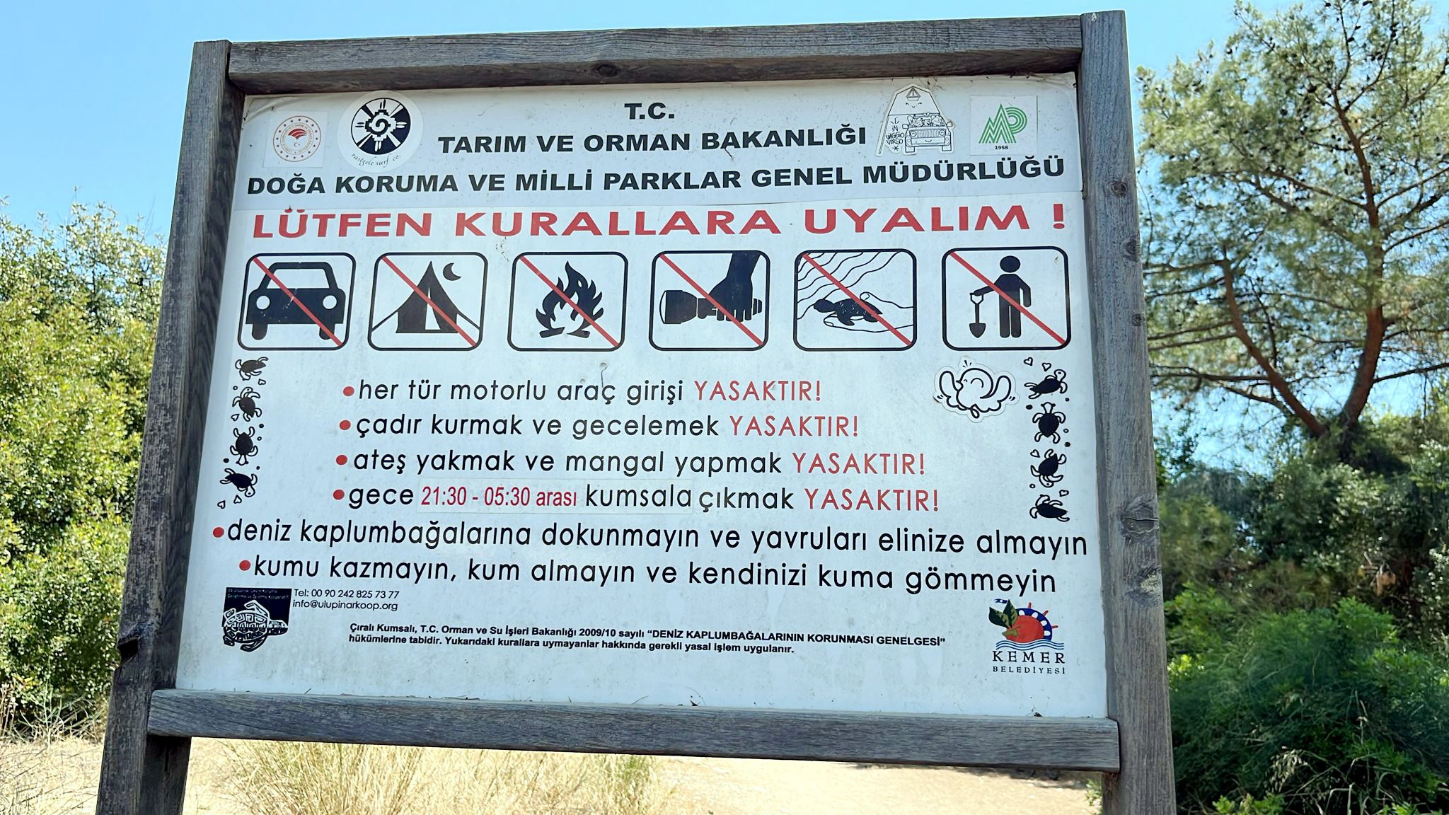 Yuvalama kumsalı gece manzarası