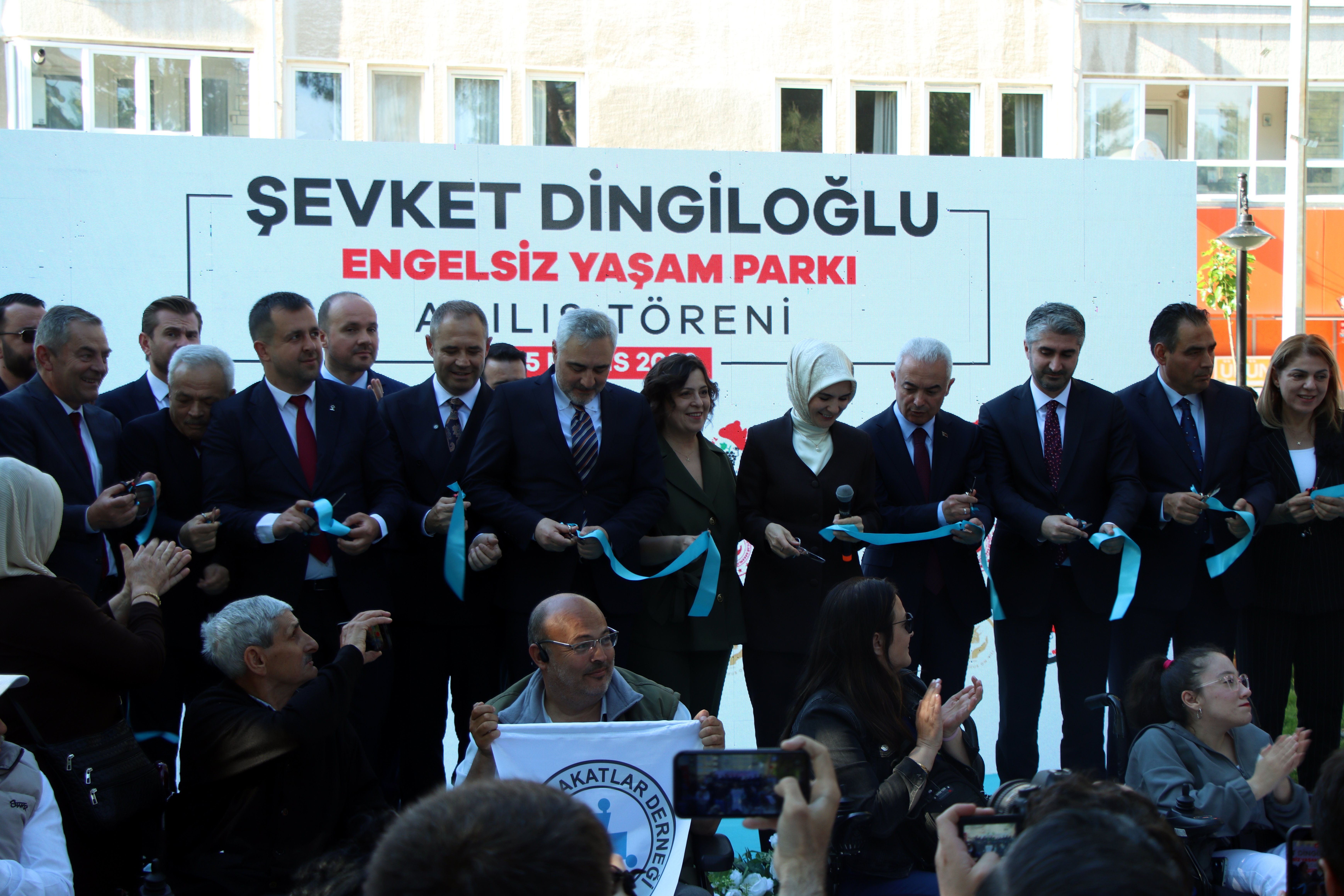 Aile ve Sosyal Hizmetler Bakanı