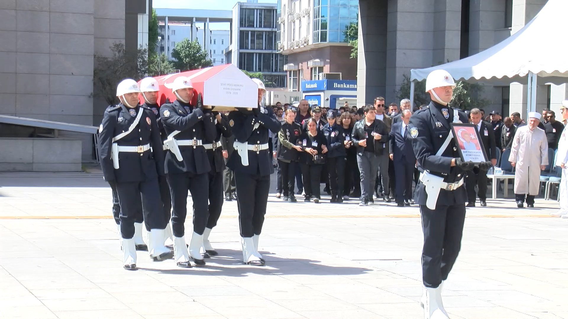 Şehit polis memuru Aydın Üyenarık son yolculuk