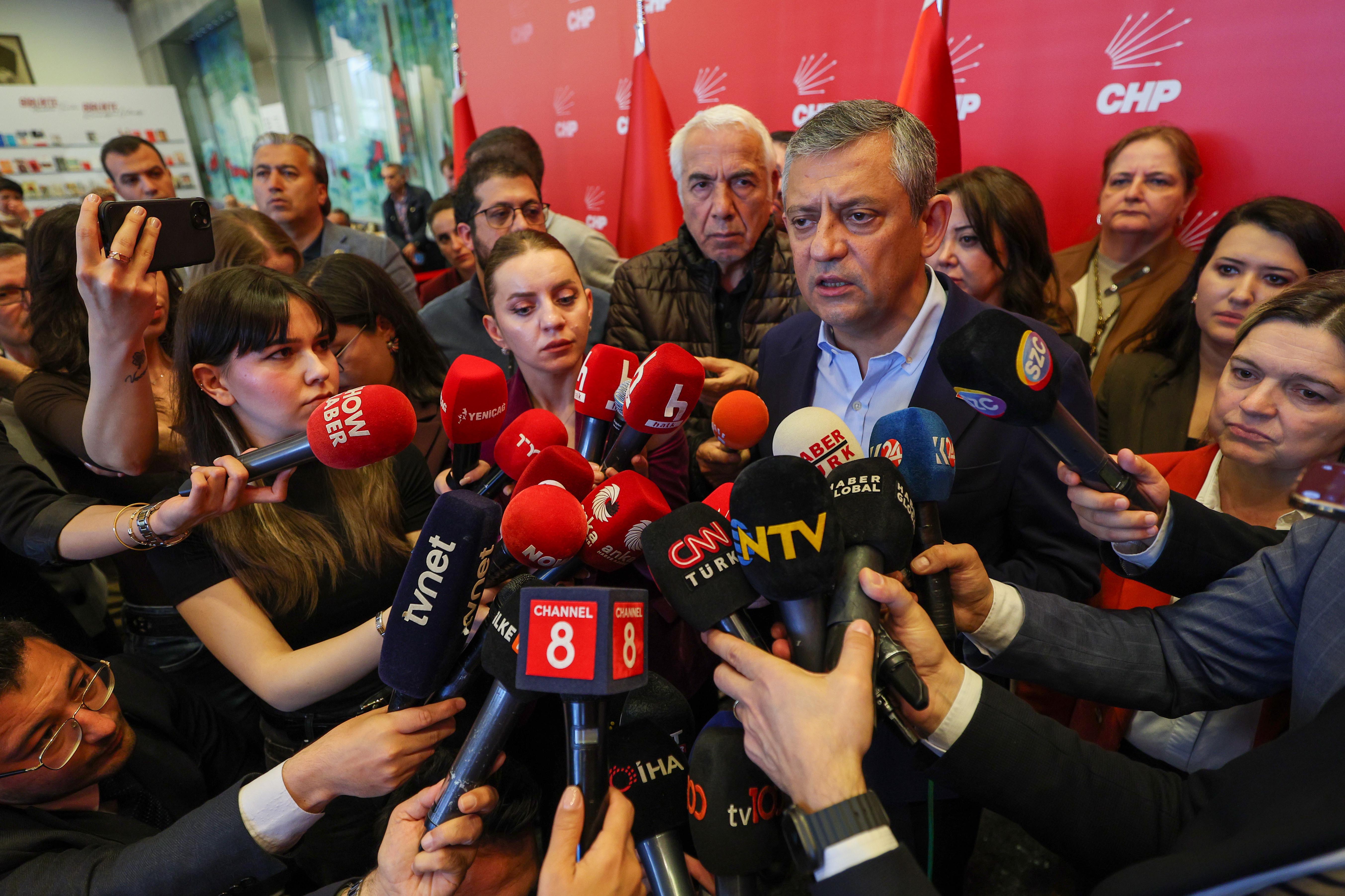 Özgür Özel CHP Kurultay