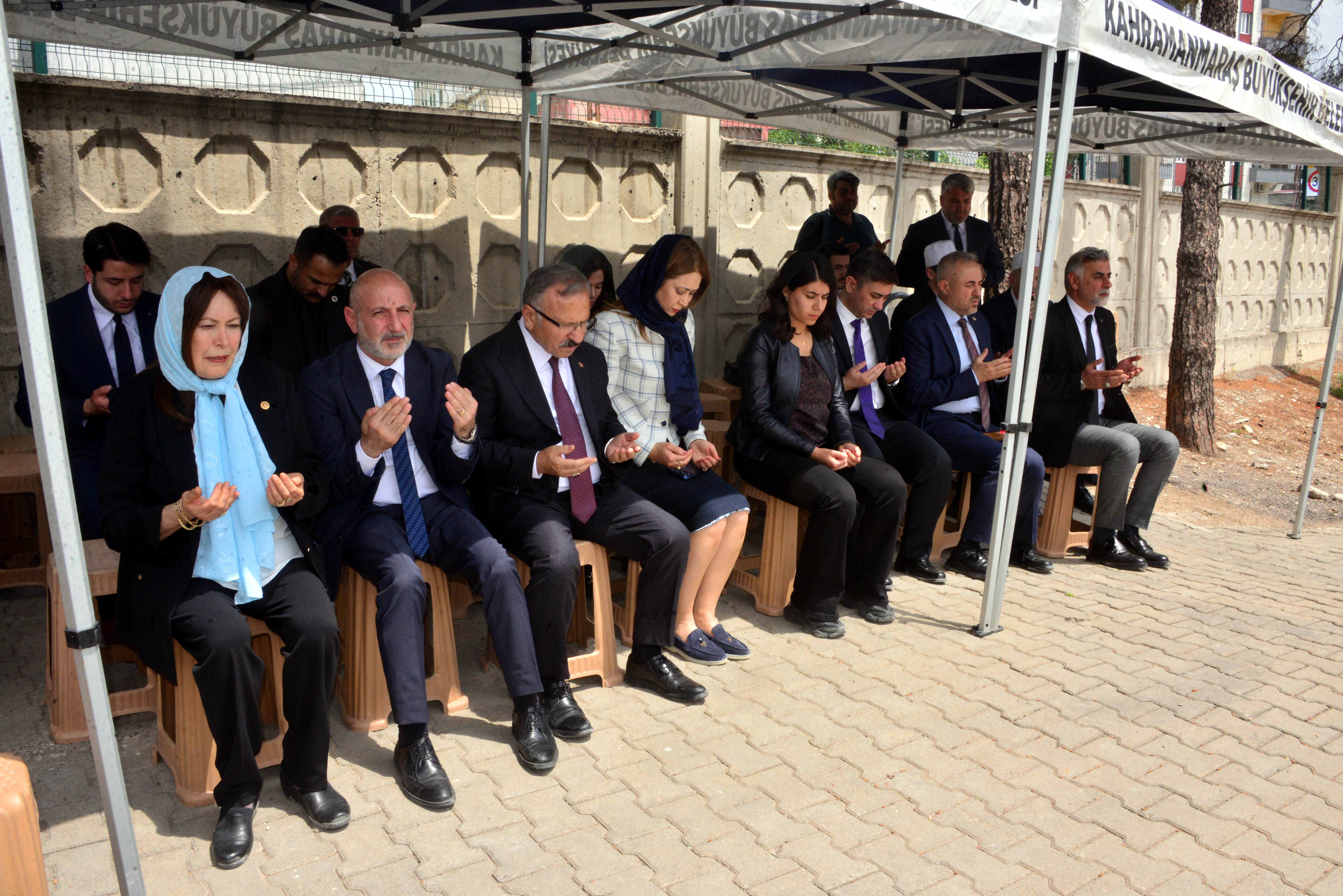 Kahramanmaraş okul saldırısı şehit mezarları