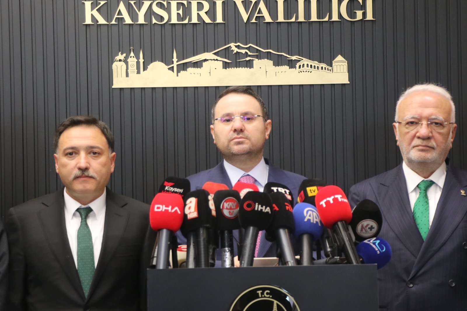 Adalet Bakanı Gürlek Kayseri Valiliği ziyareti