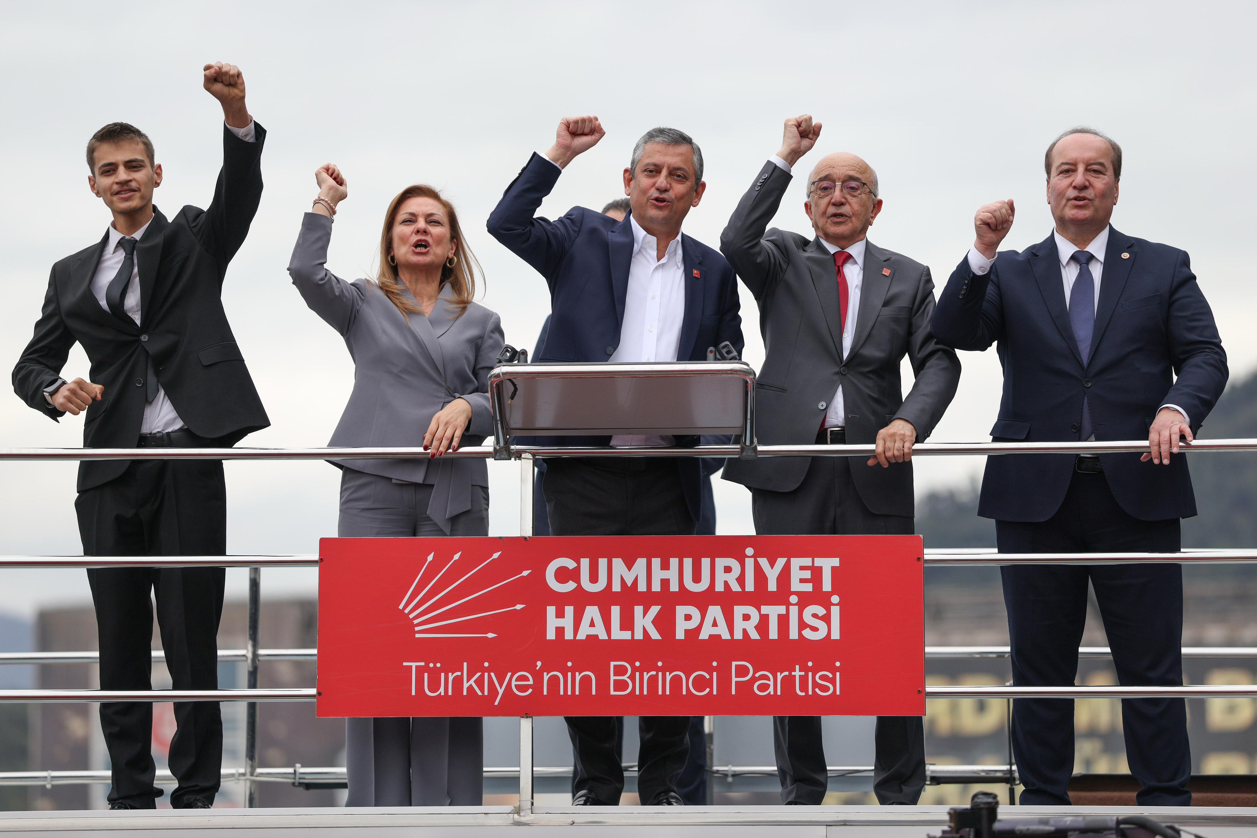 Özgür Özel konuşması