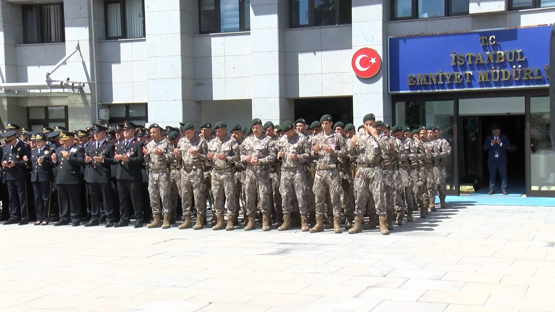 İstanbul Emniyet Müdürlüğü töreni