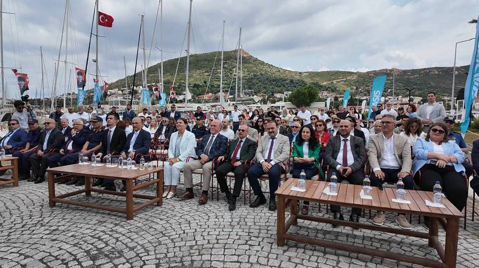 Mavi Bayrak Töreni Foça Marina