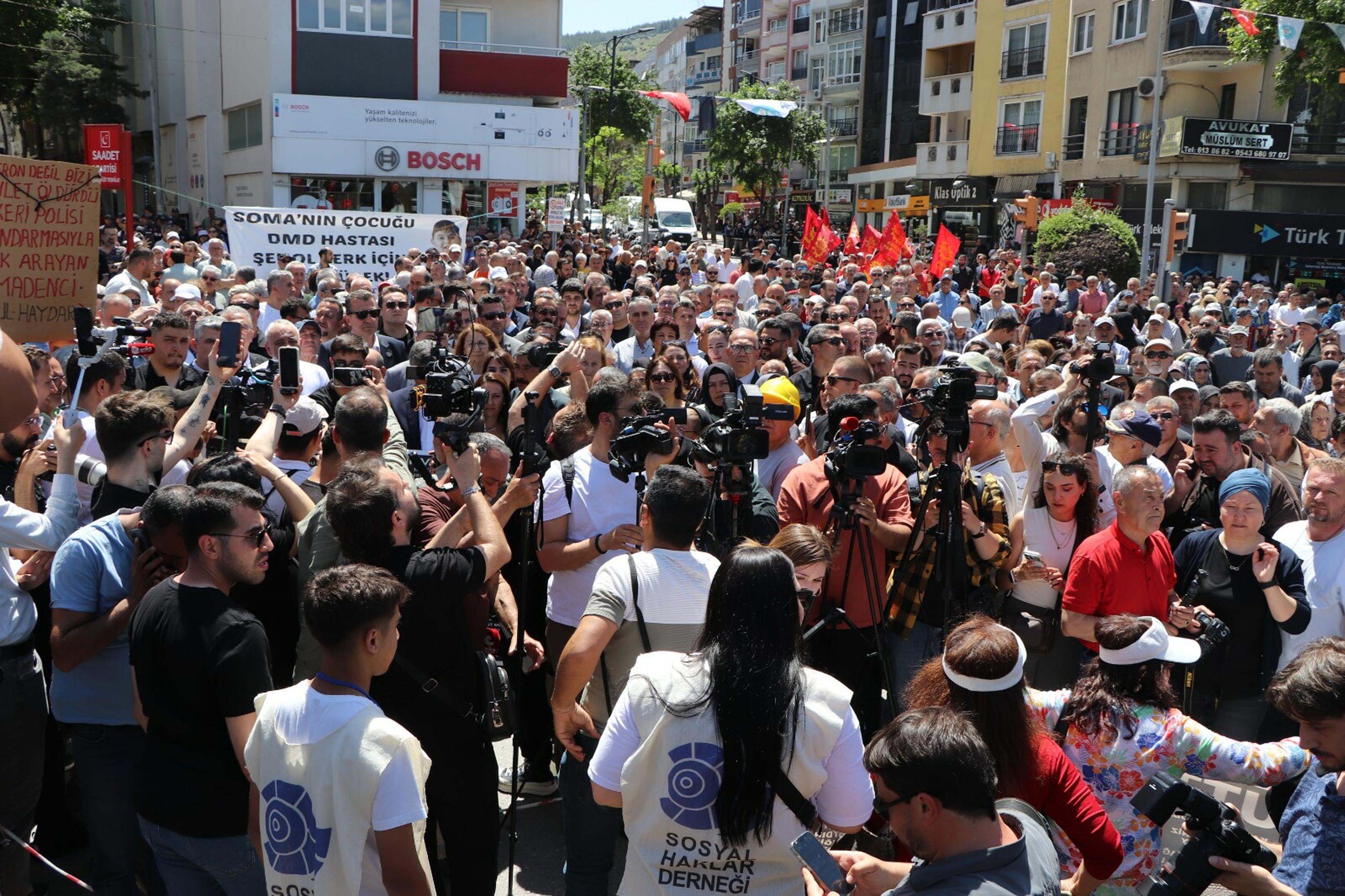 Soma maden şehitleri anması