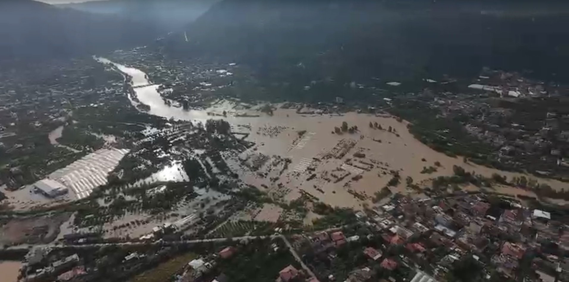 Asri Nehri taşması havadan görüntü