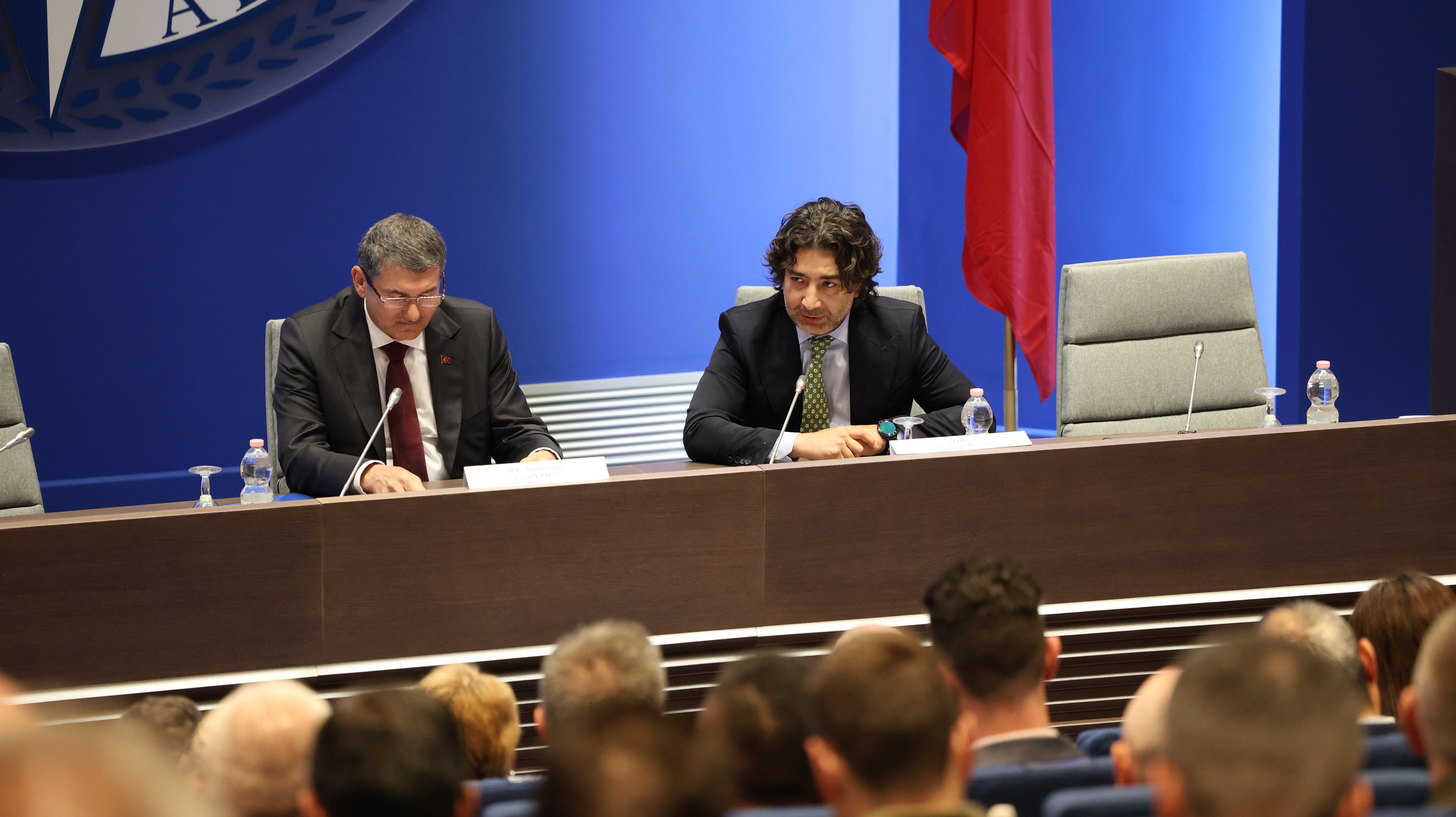 NATO paneli katılımcılar
