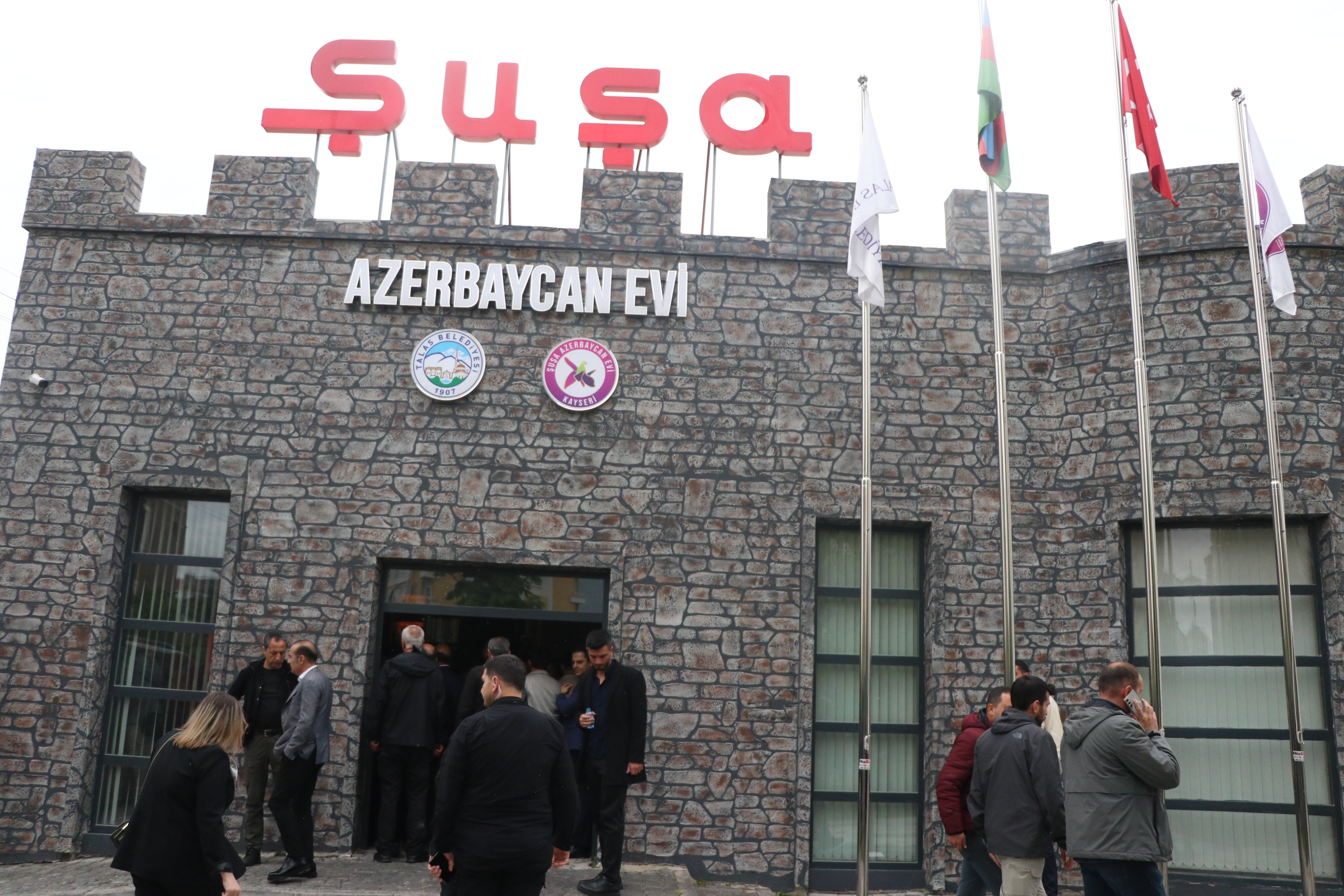 Binali Yıldırım ve Mustafa Yalçın