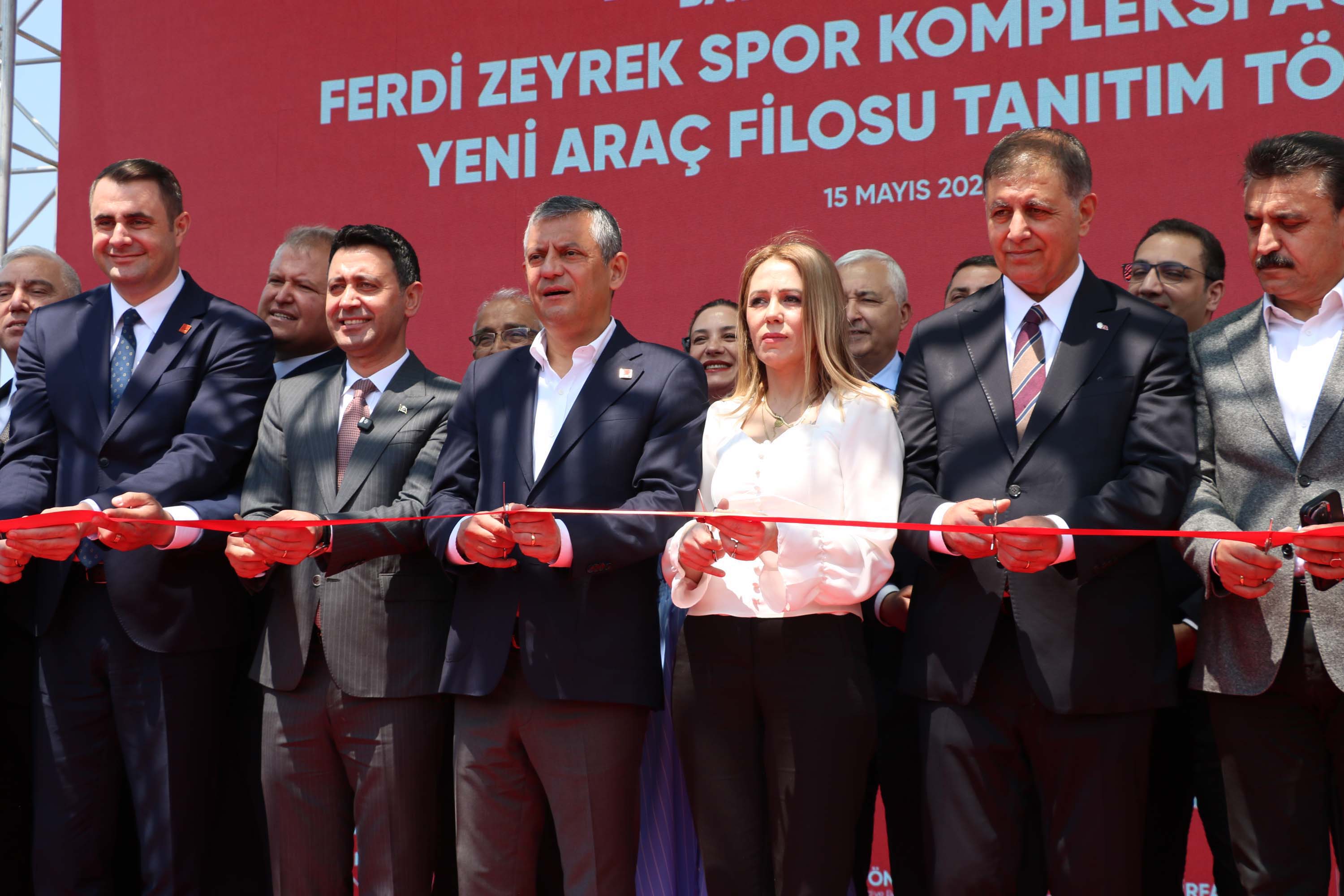 Özgür Özel İzmir mitingi