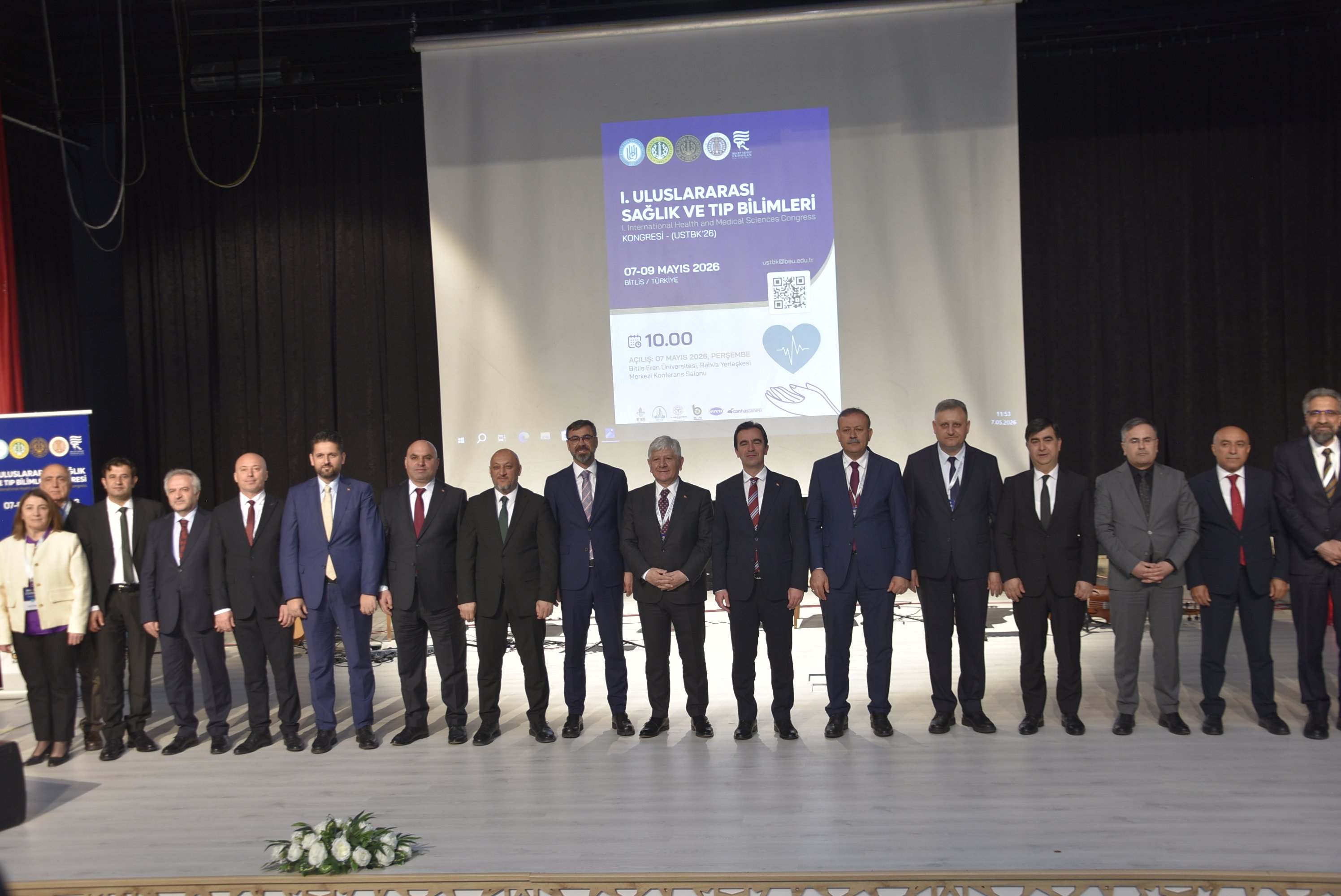 Bitlis kongre katılımcıları