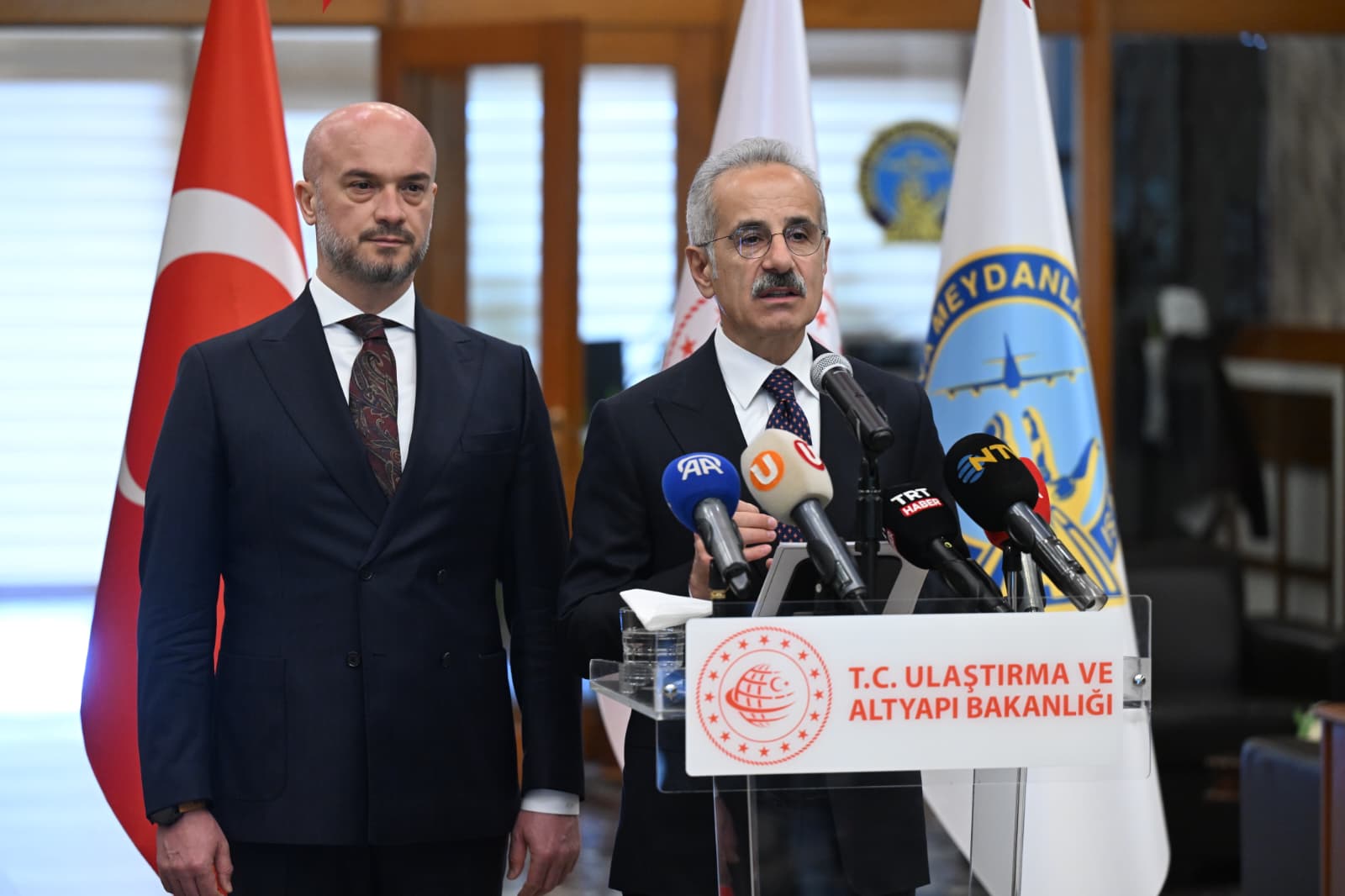 Ulaştırma Bakanı Uraloğlu