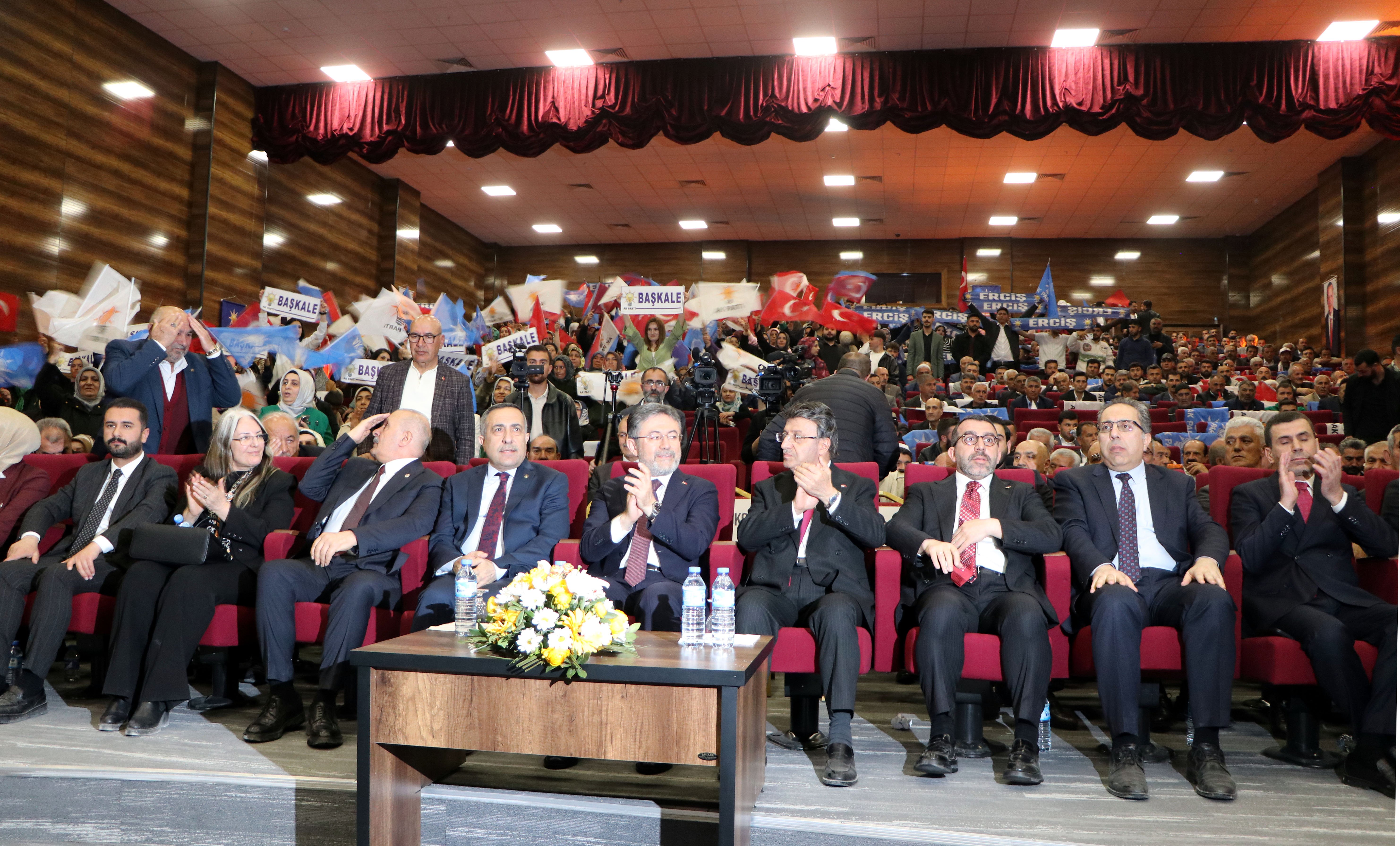 Tarım ve Orman Bakanı İbrahim Yumaklı AK Parti Van İl Danışma Meclisi Toplantısı