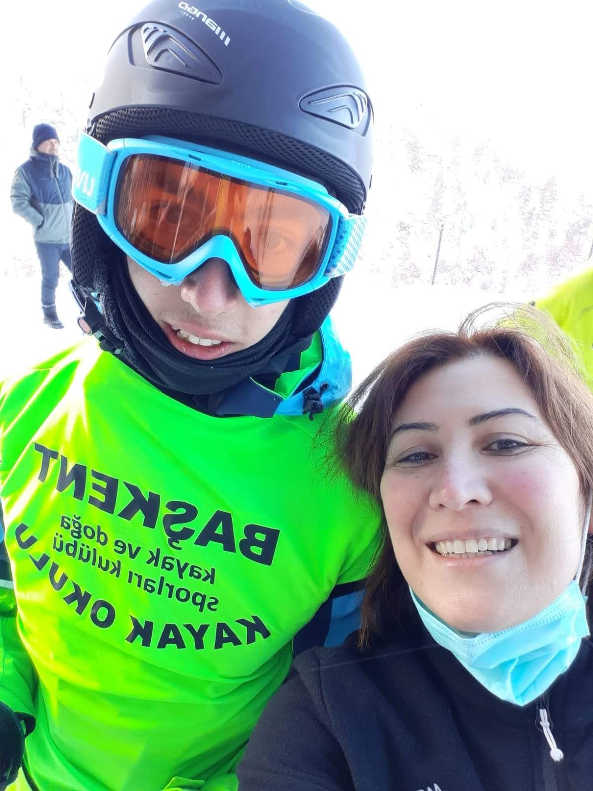 Ömür Kotan ve Eren Bağcı fotoğrafı