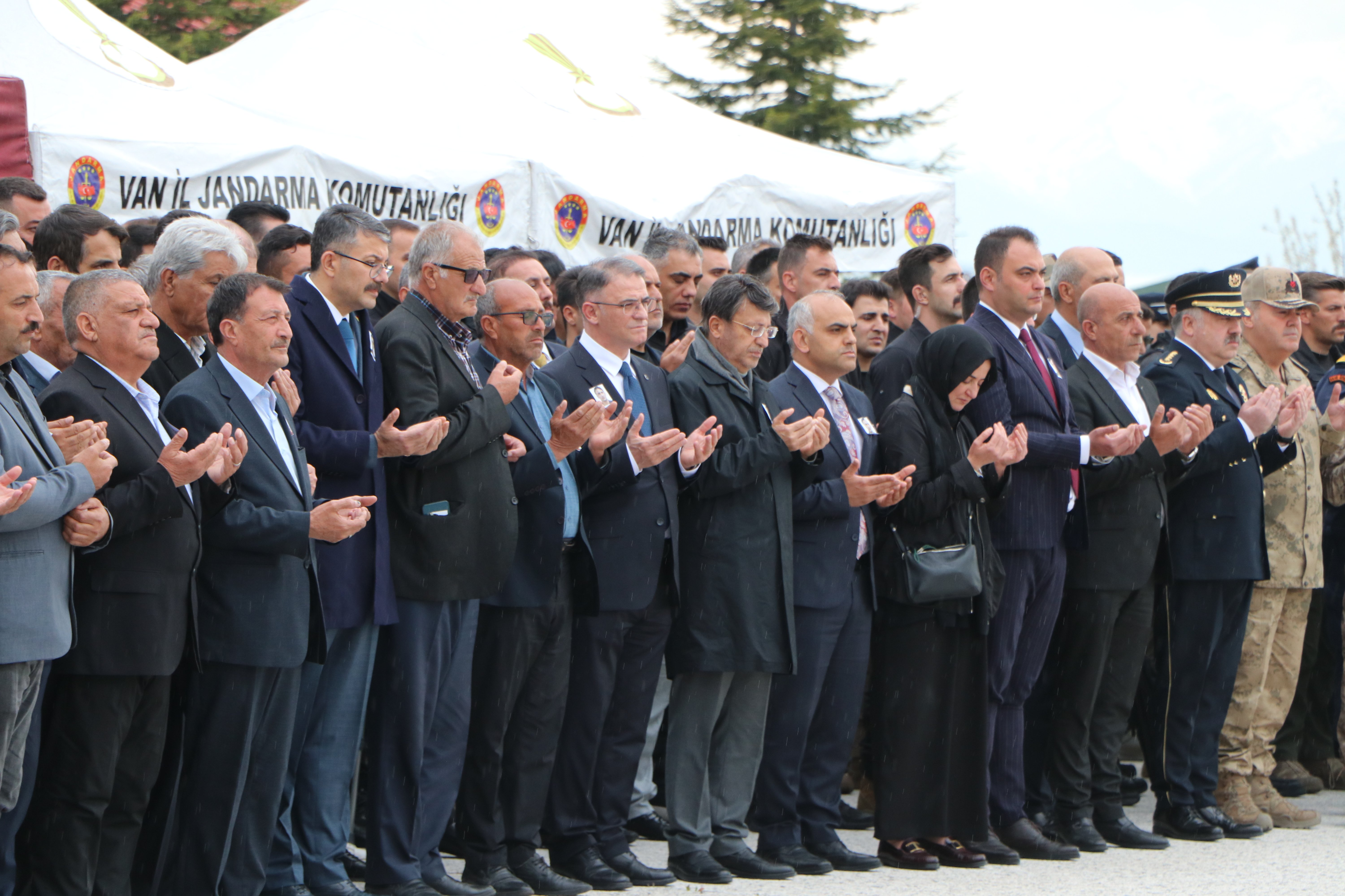 İçişleri Bakan Yardımcısı Ali Çelik taziye