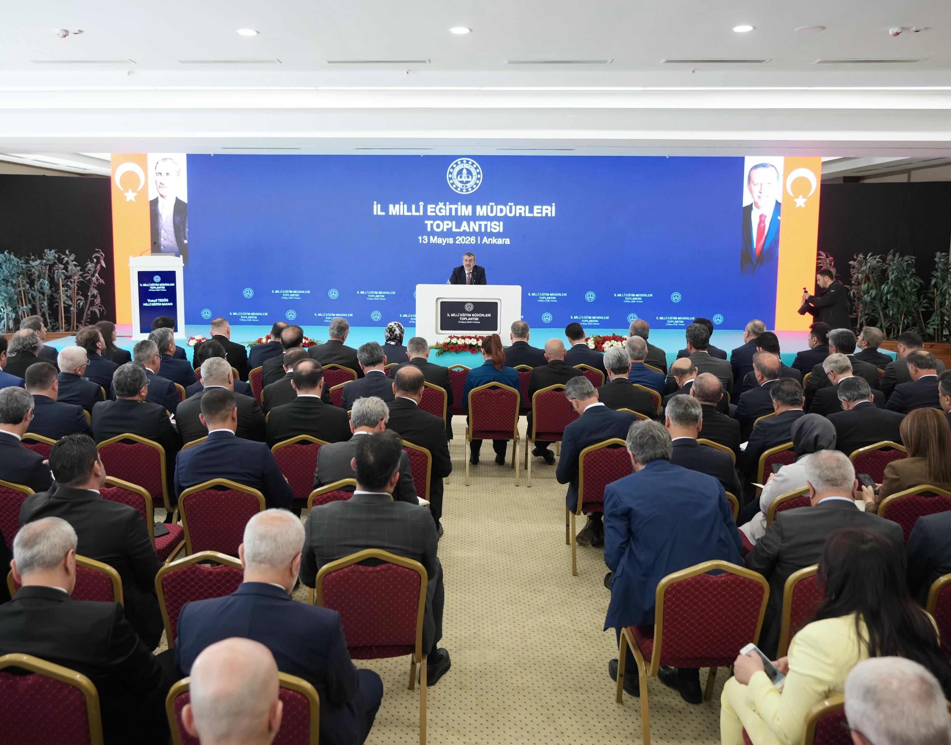 Toplantı salonu genel görünüm