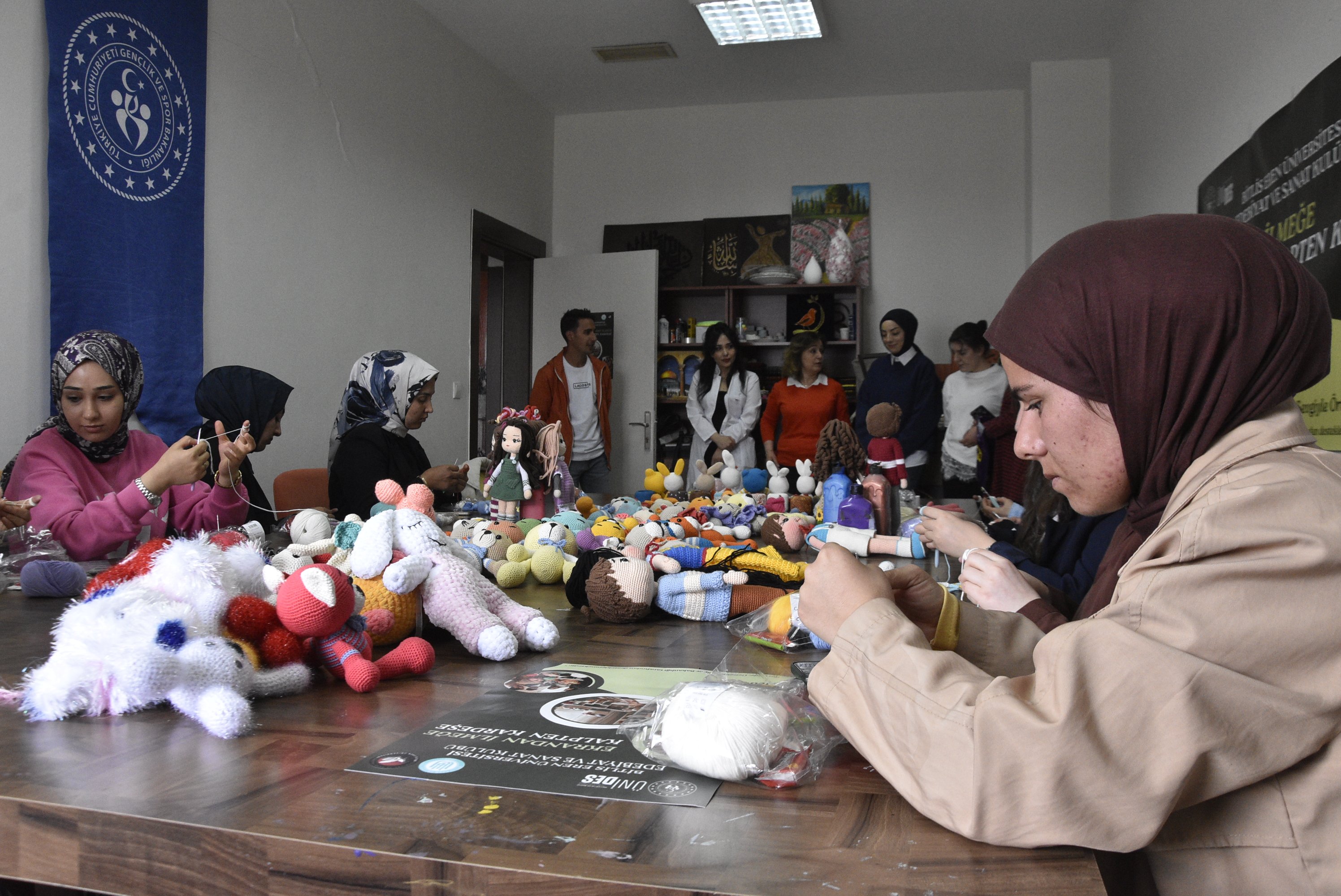 Kanser hastası çocuklar için amigurumi bebekler