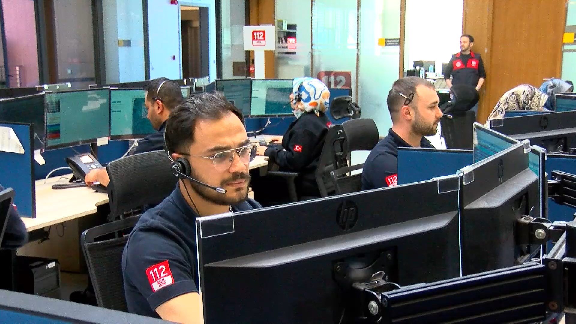 Vali Davut Gül 112 Acil Çağrı Merkezi ziyareti
