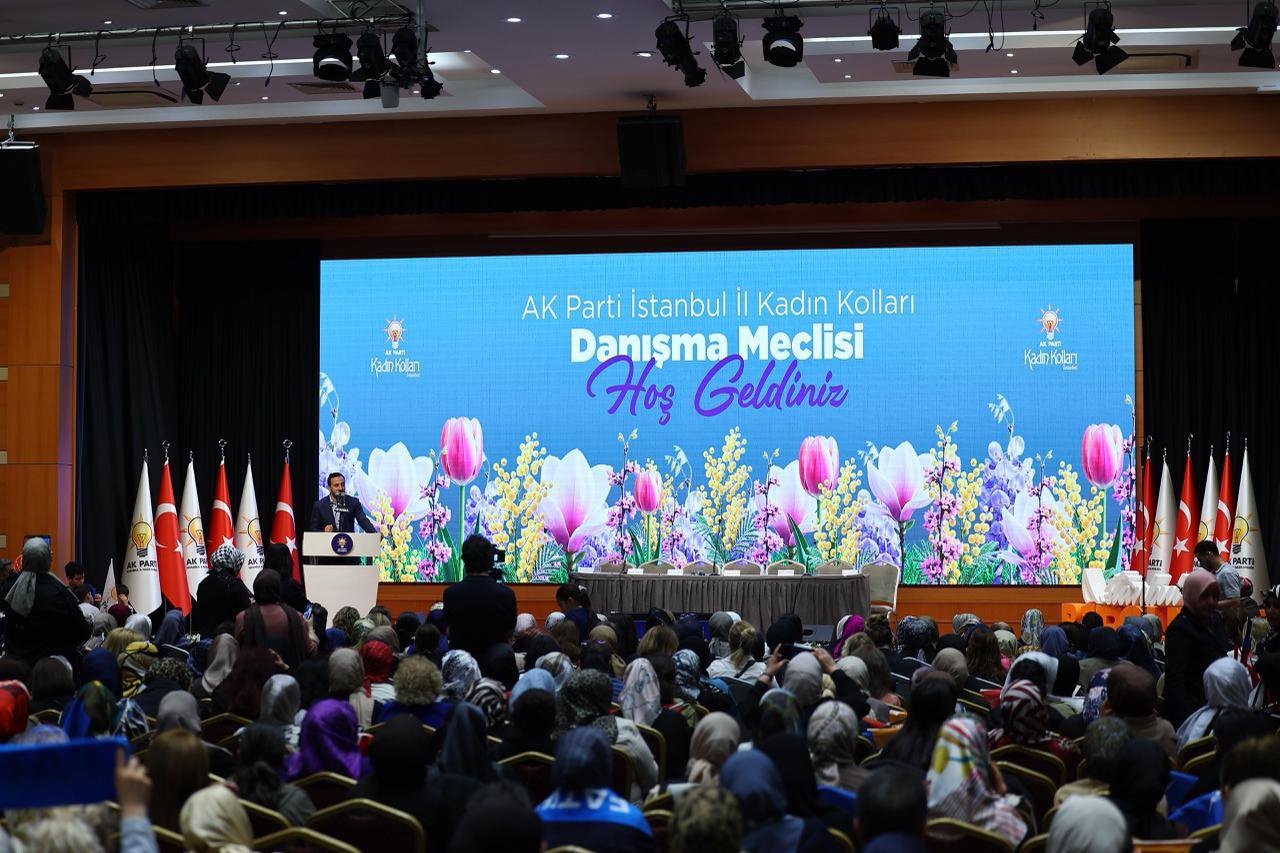 AK Parti İstanbul İl Kadın Kolları Danışma Meclisi