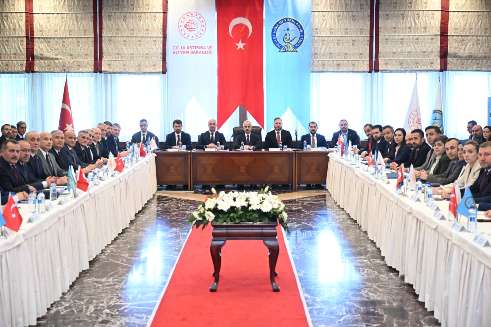 Bakan Uraloğlu DHMİ toplantısı
