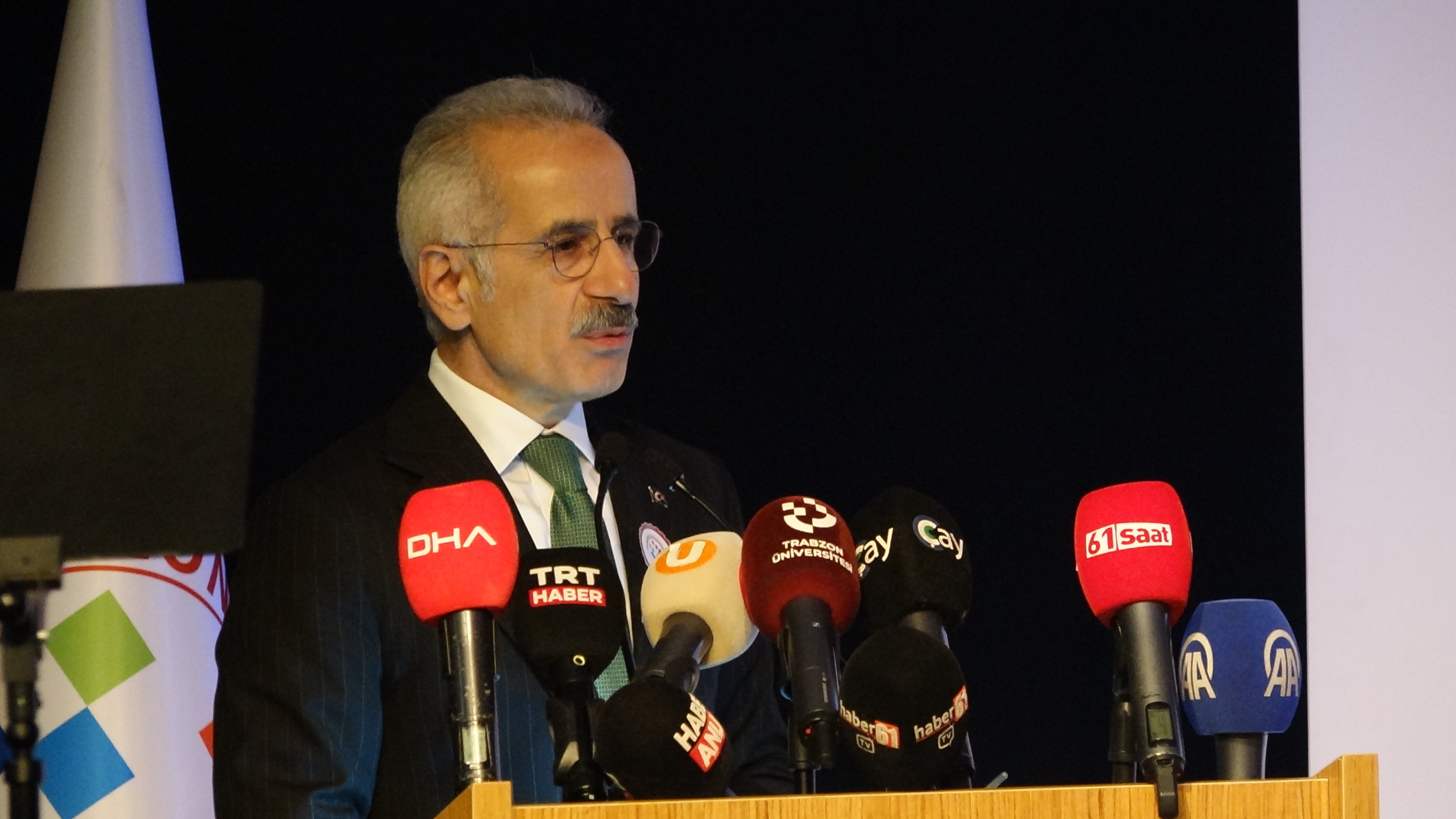 Trabzon yeni havalimanı projesi deniz dolgusu.