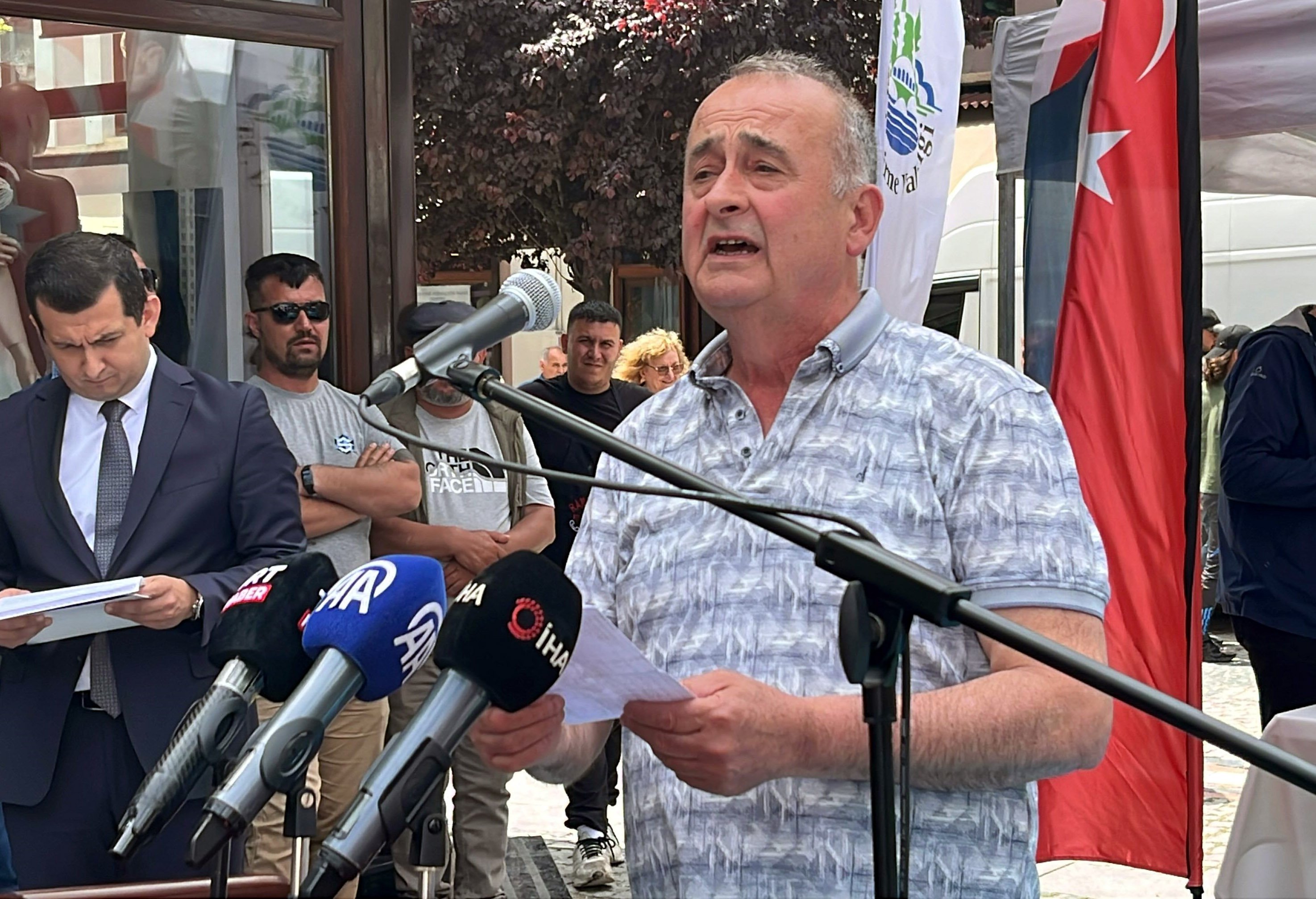 Terziciler Çarşısı kalabalık görüntüsü