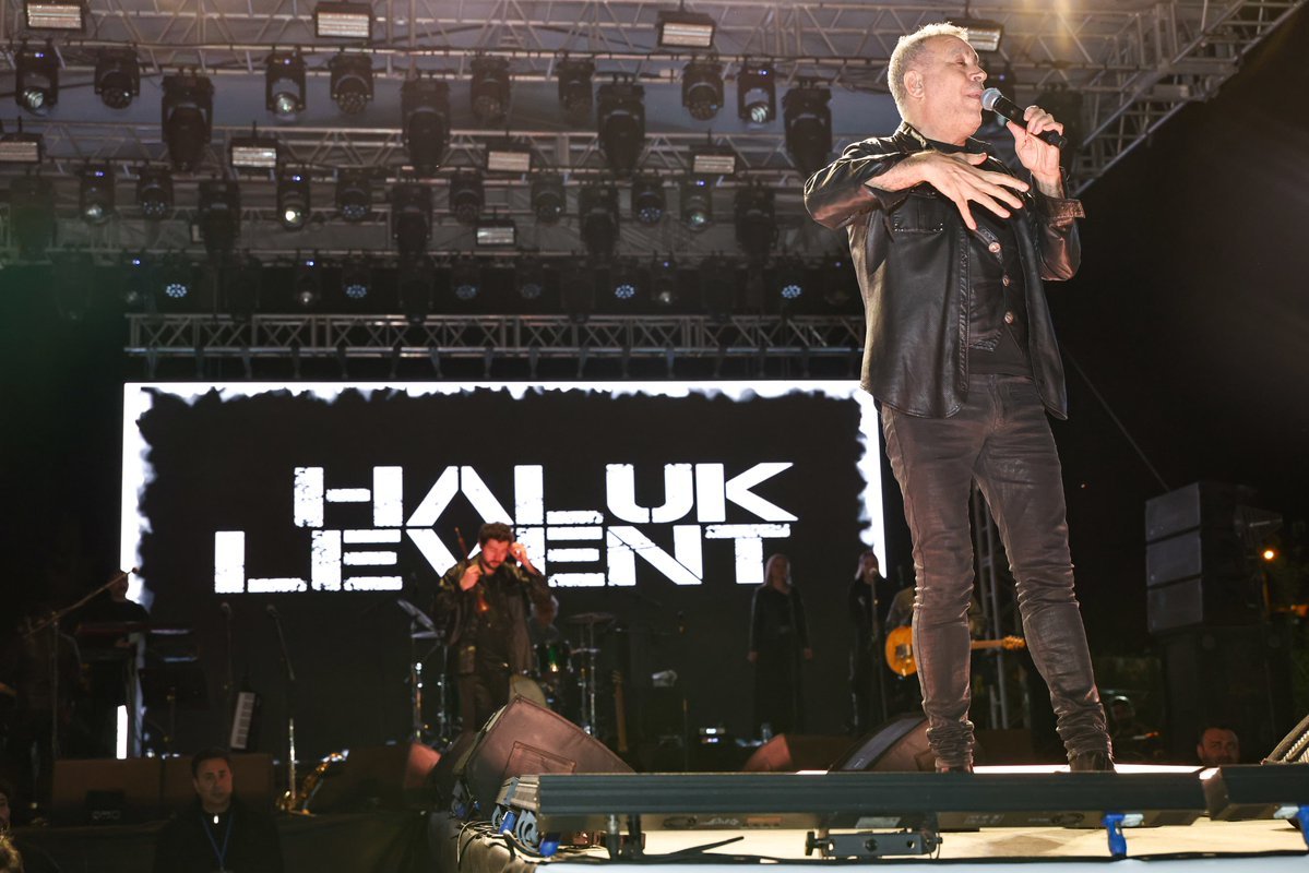 Sanatçı Haluk Levent
