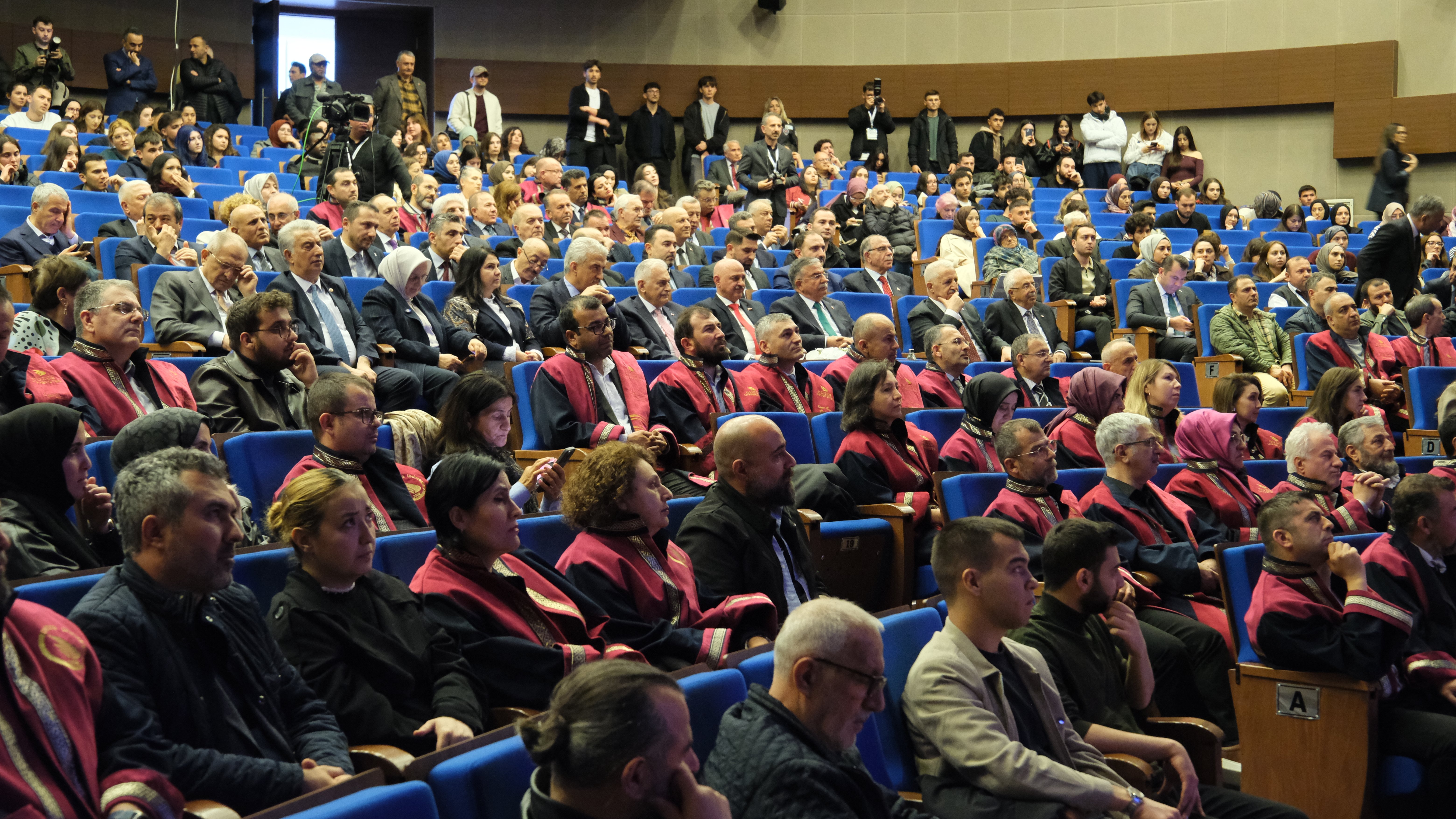 Binali Yıldırım fahri profesörlük töreni