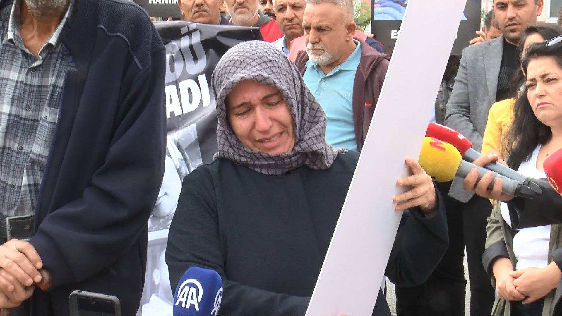 7 işçinin öldüğü kozmetik fabrikasındaki yangına ilişkin davanın 2nci duruşması başladı