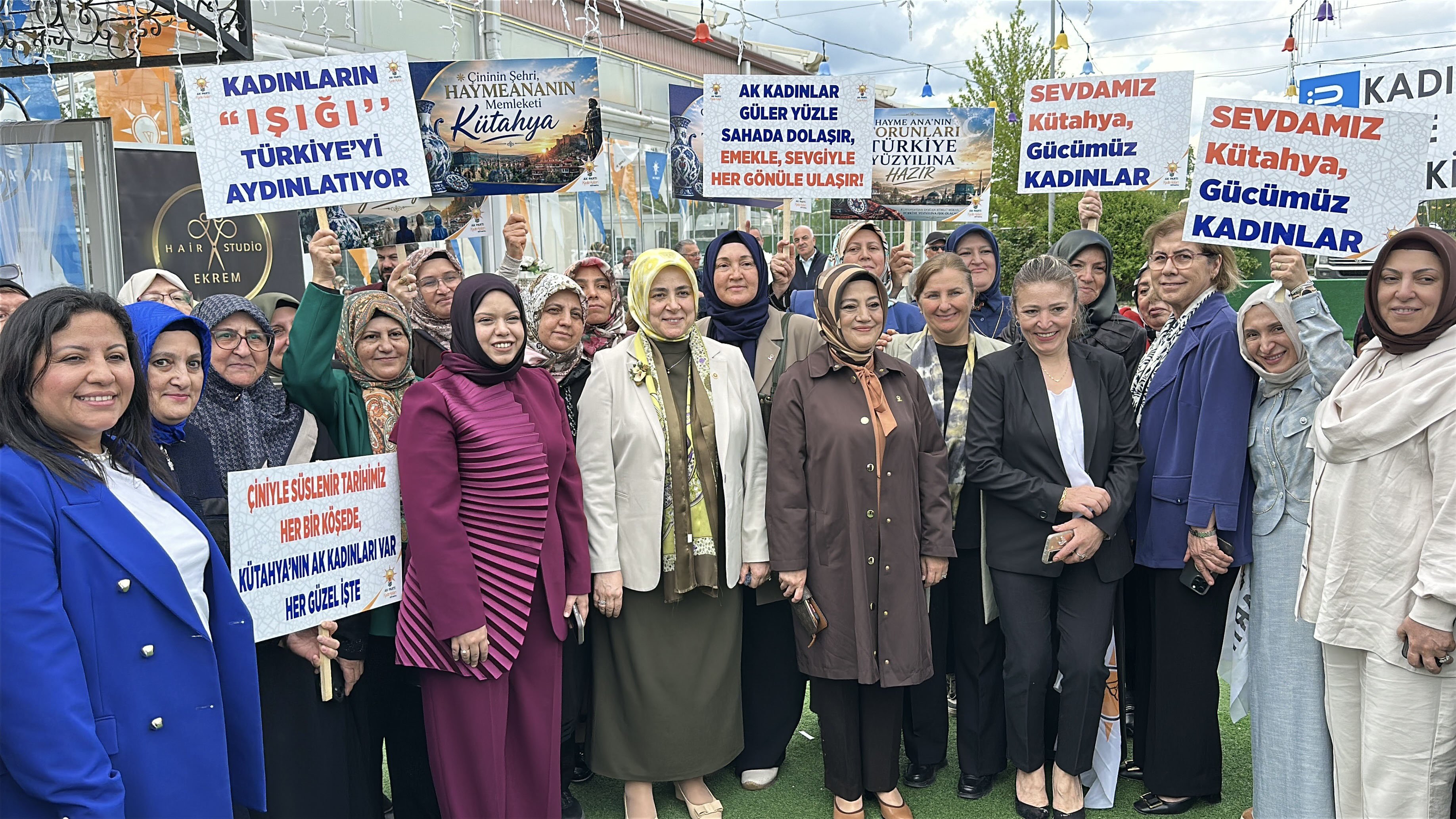 Tuğba Işık Ercan konuşma yaparken