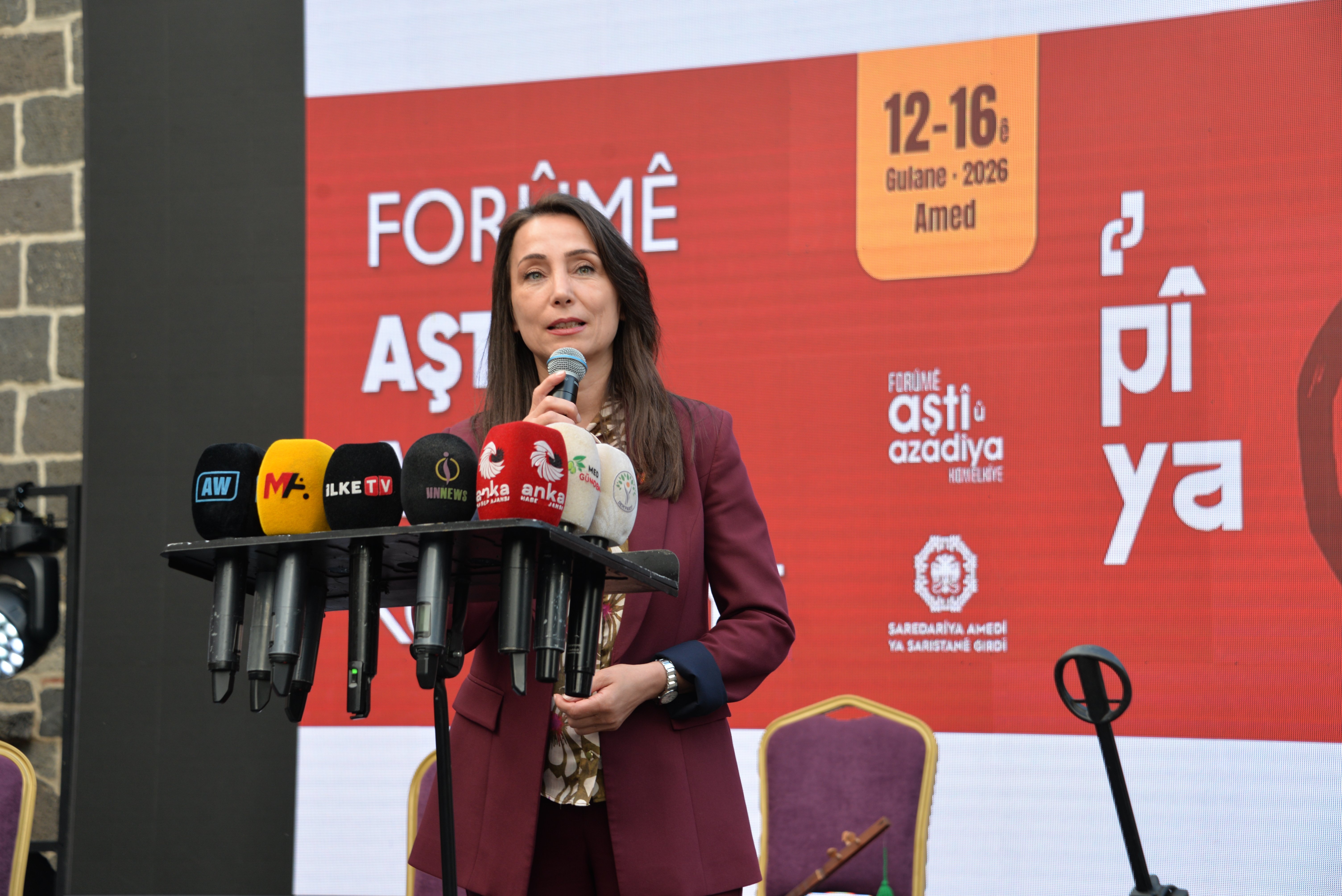 Toplumsal Barış ve Özgürlük Forumu katılımcıları