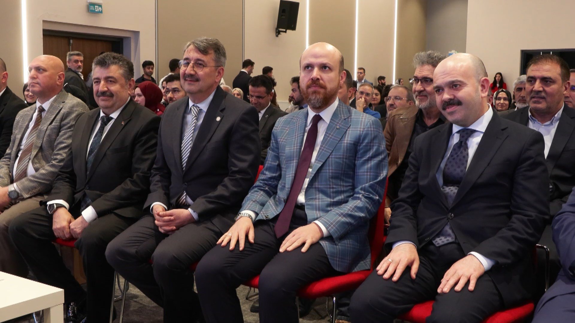 Bilal Erdoğan çalıştayda konuşuyor