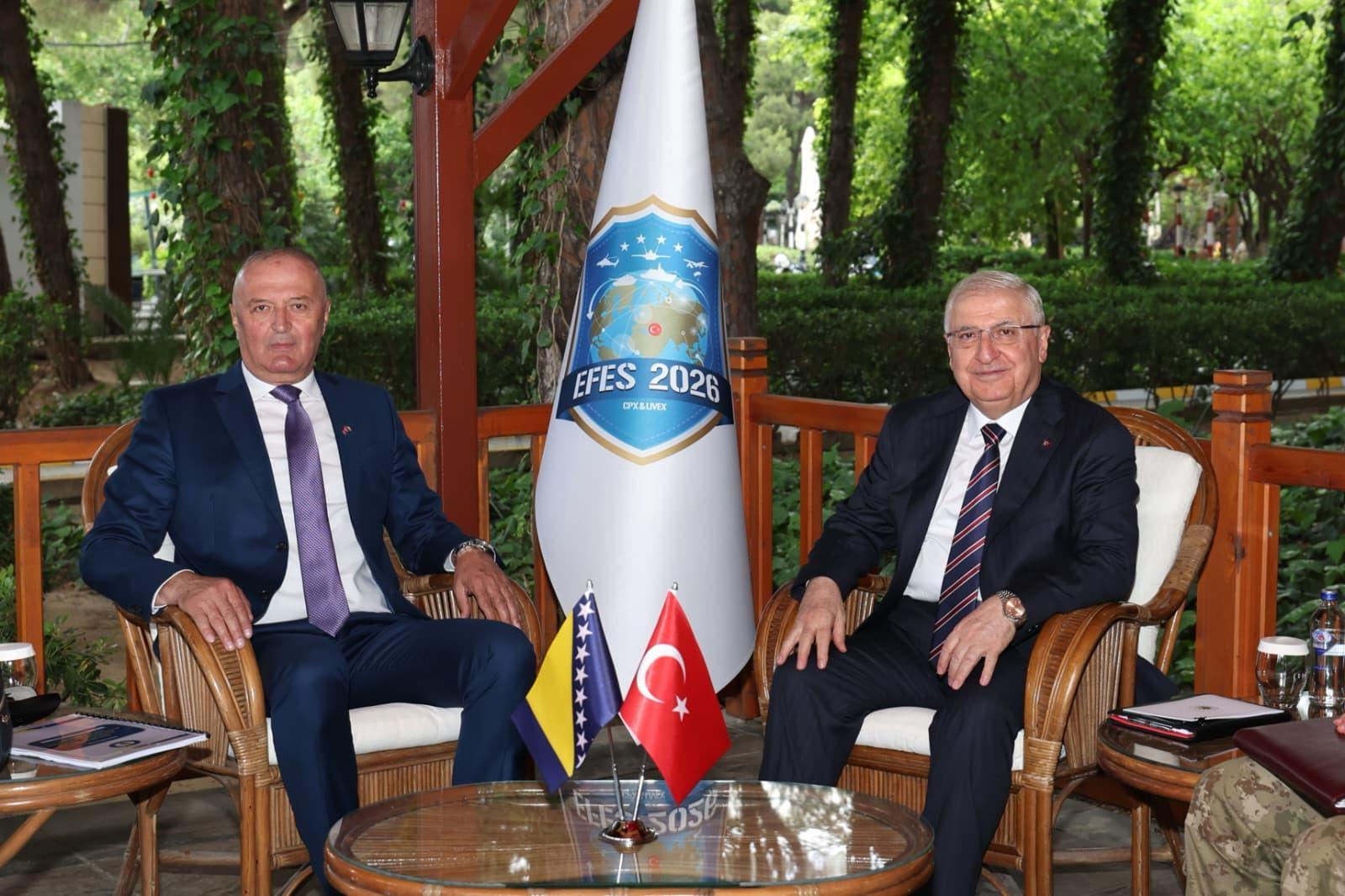 Bakan Güler, Bosna-Hersek Savunma Bakanı Helez ile görüştü