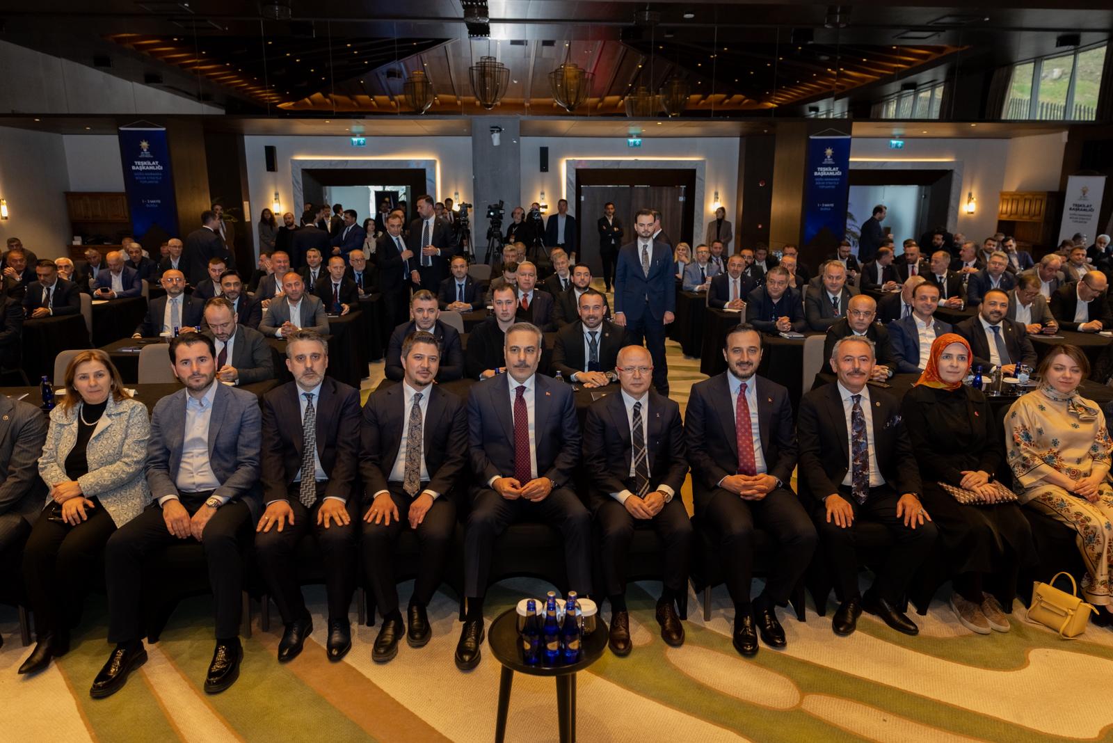 Hakan Fidan toplantıda