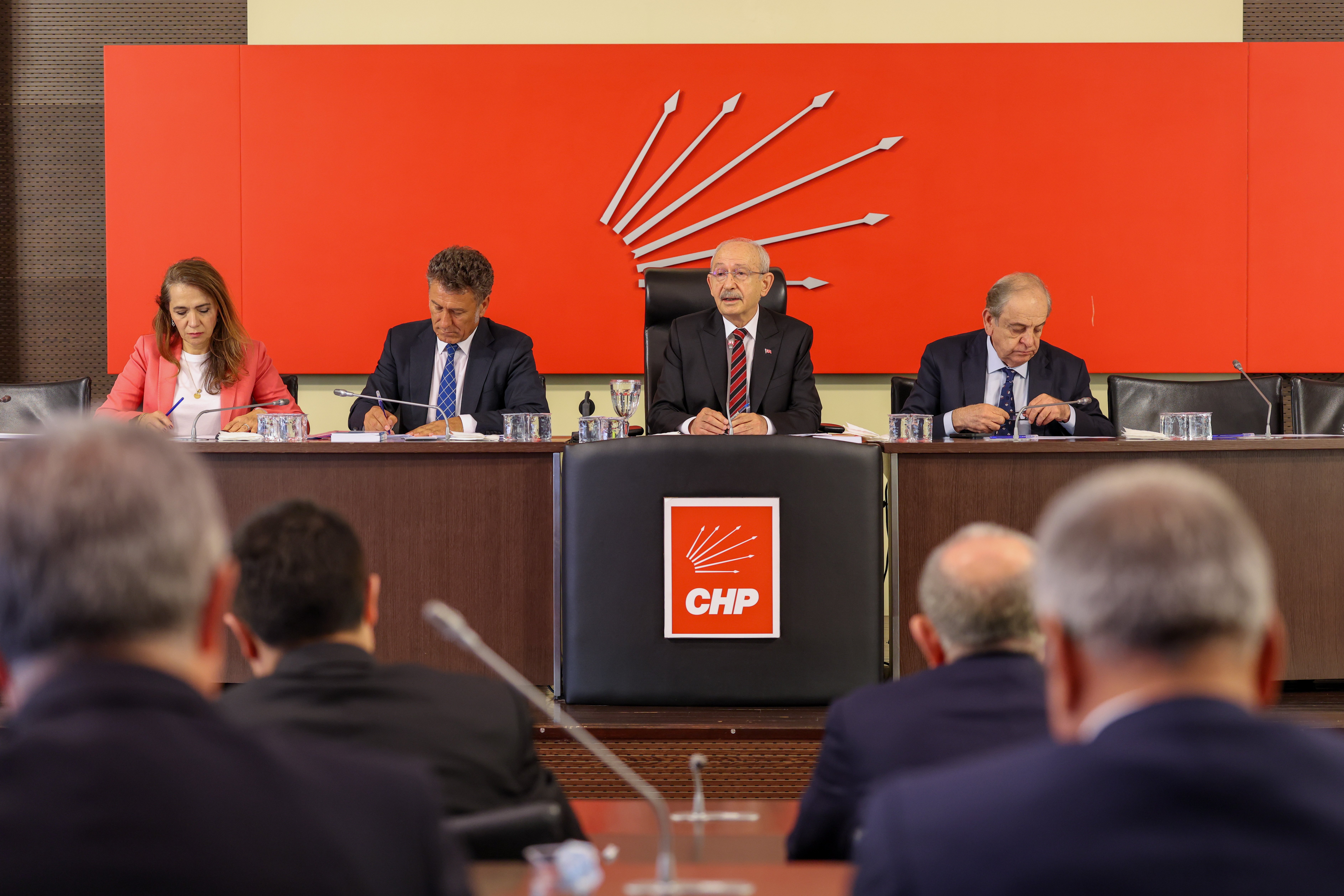 CHP Sözcüsü Müslim Sarı