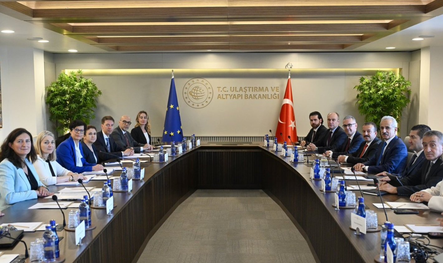 Abdulkadir Uraloğlu ve Marta Kos görüşmesi