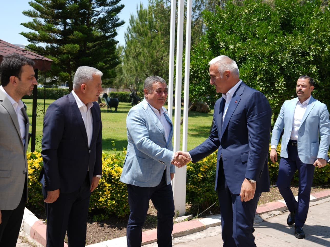 Bakan Ersoy nikah töreni Serik