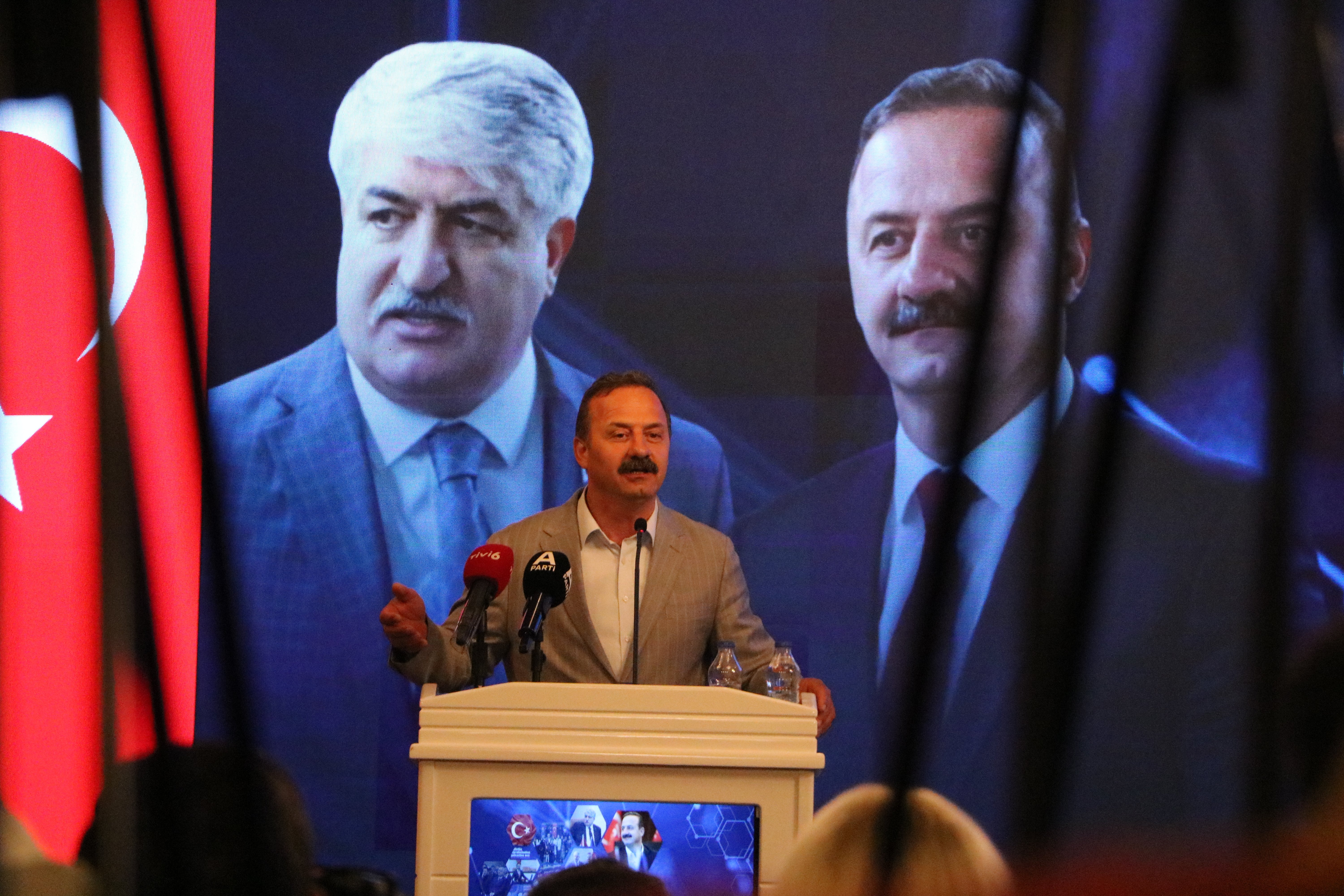 Anahtar Parti Abant Zirvesi