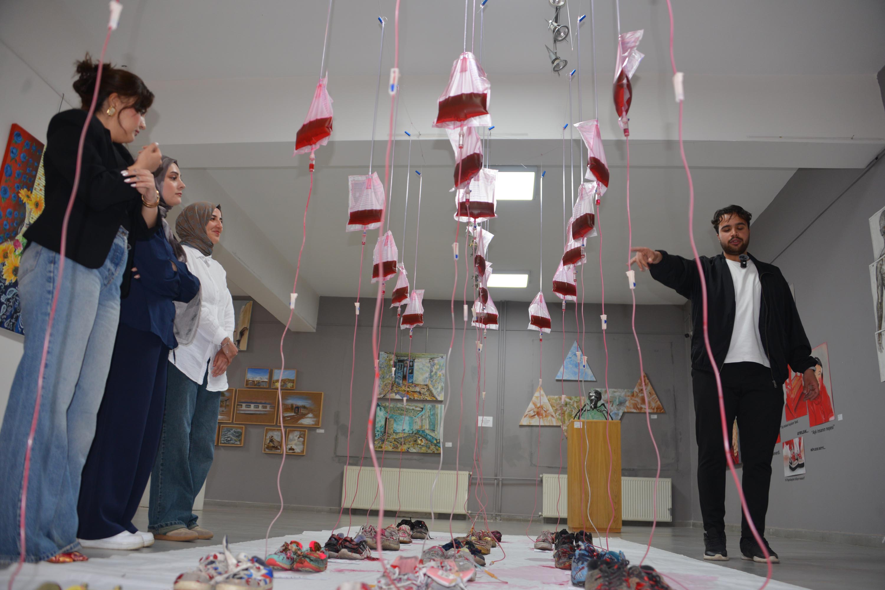 soykırım temalı sanat