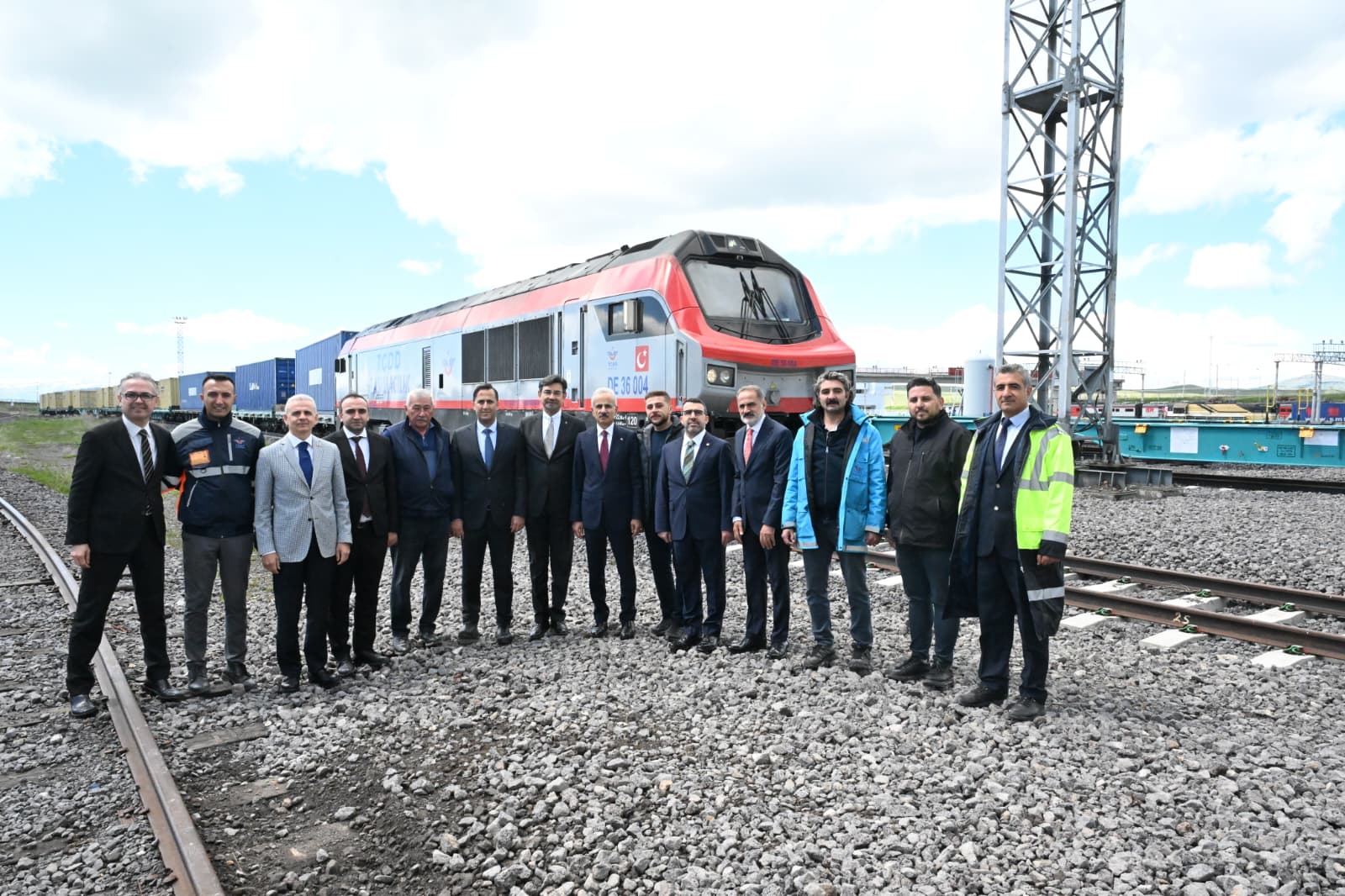 Bakan Uraloğlu törende